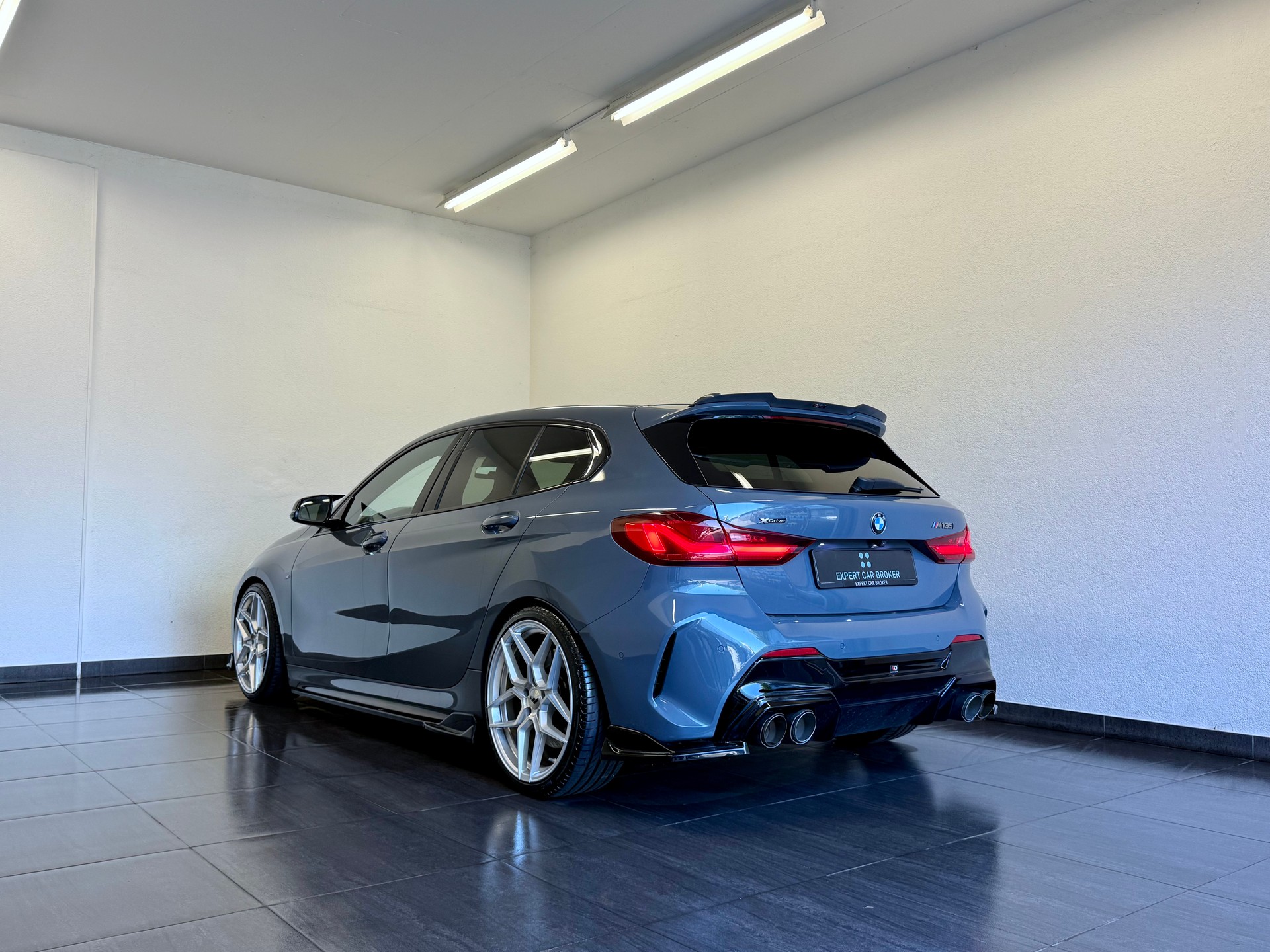 BMW M135i xDrive Steptronic "Tuning Fahrzeug"-image-7