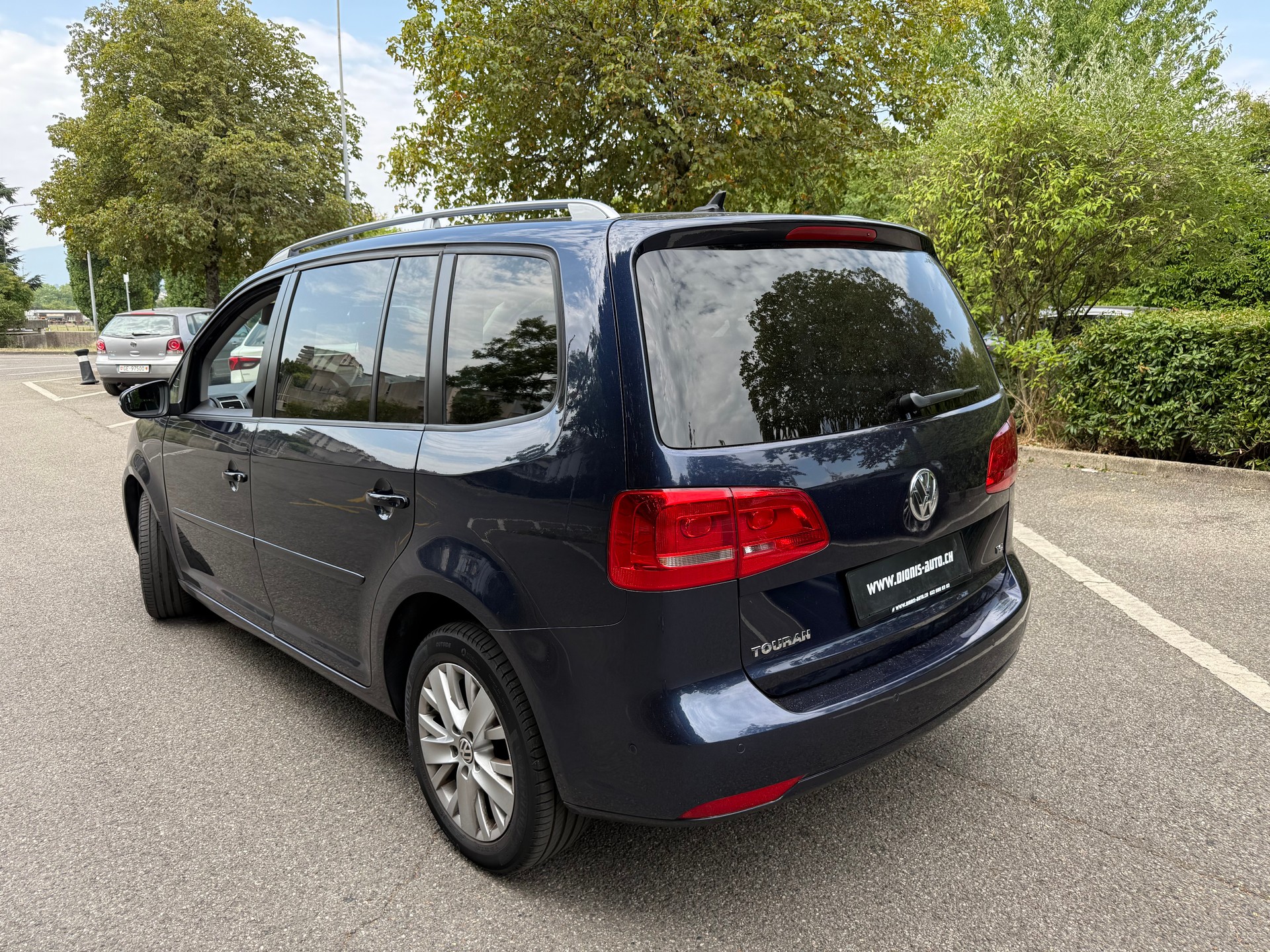 VW Touran 1.4 TSI Comfortline DSG-image-4