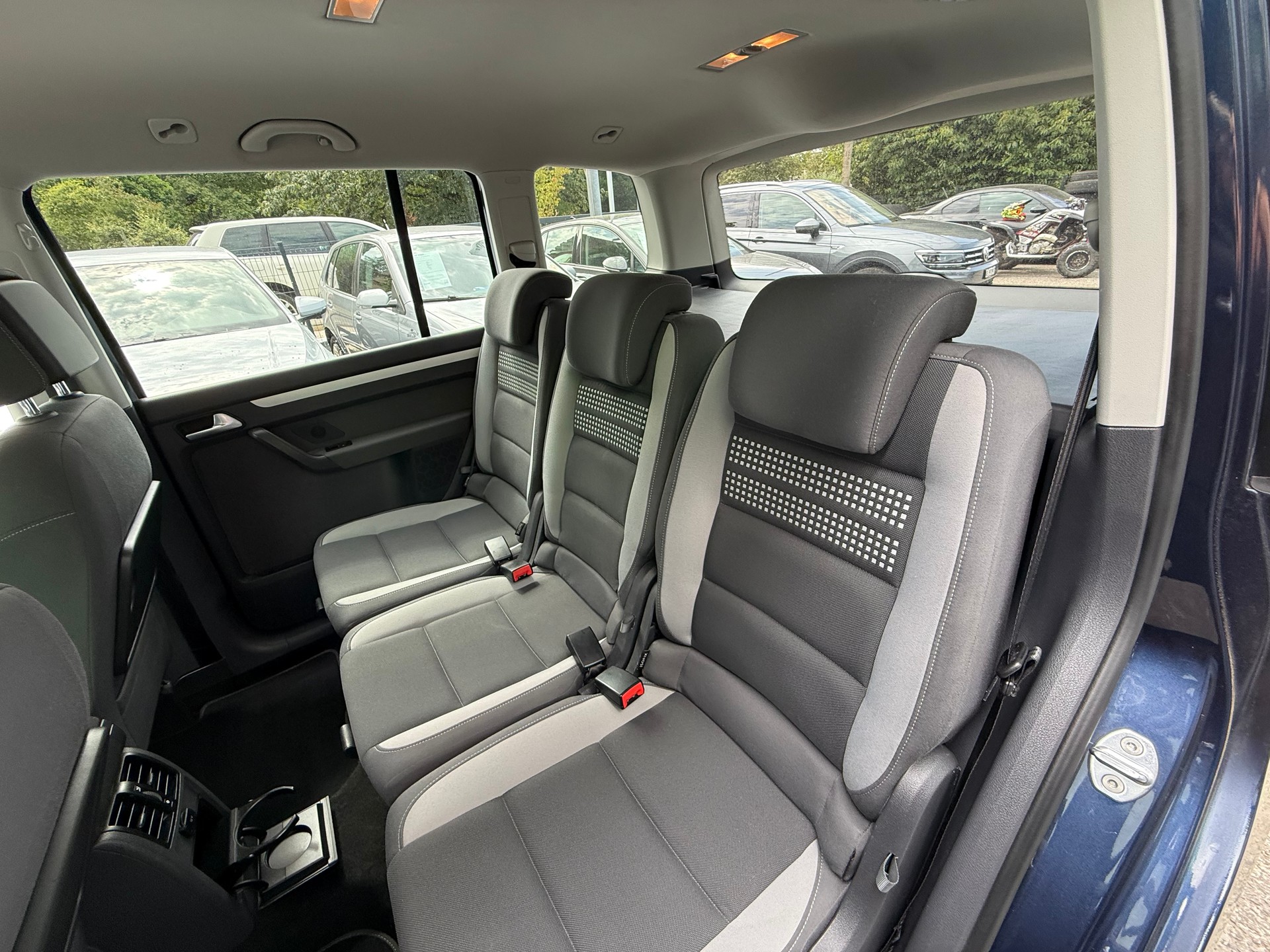 VW Touran 1.4 TSI Comfortline DSG-image-12