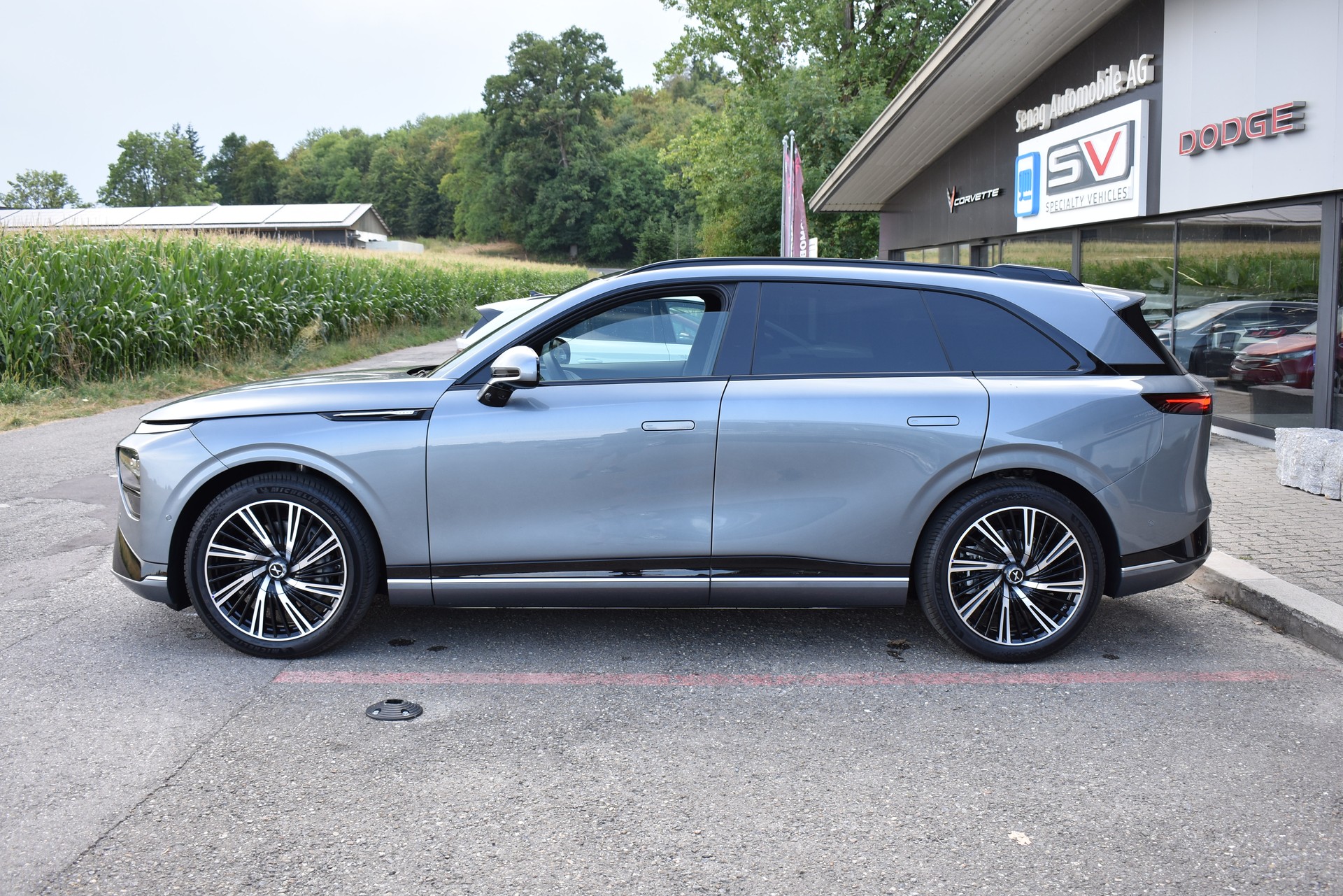 XPENG G9 93kWh Performance AWD-image-3