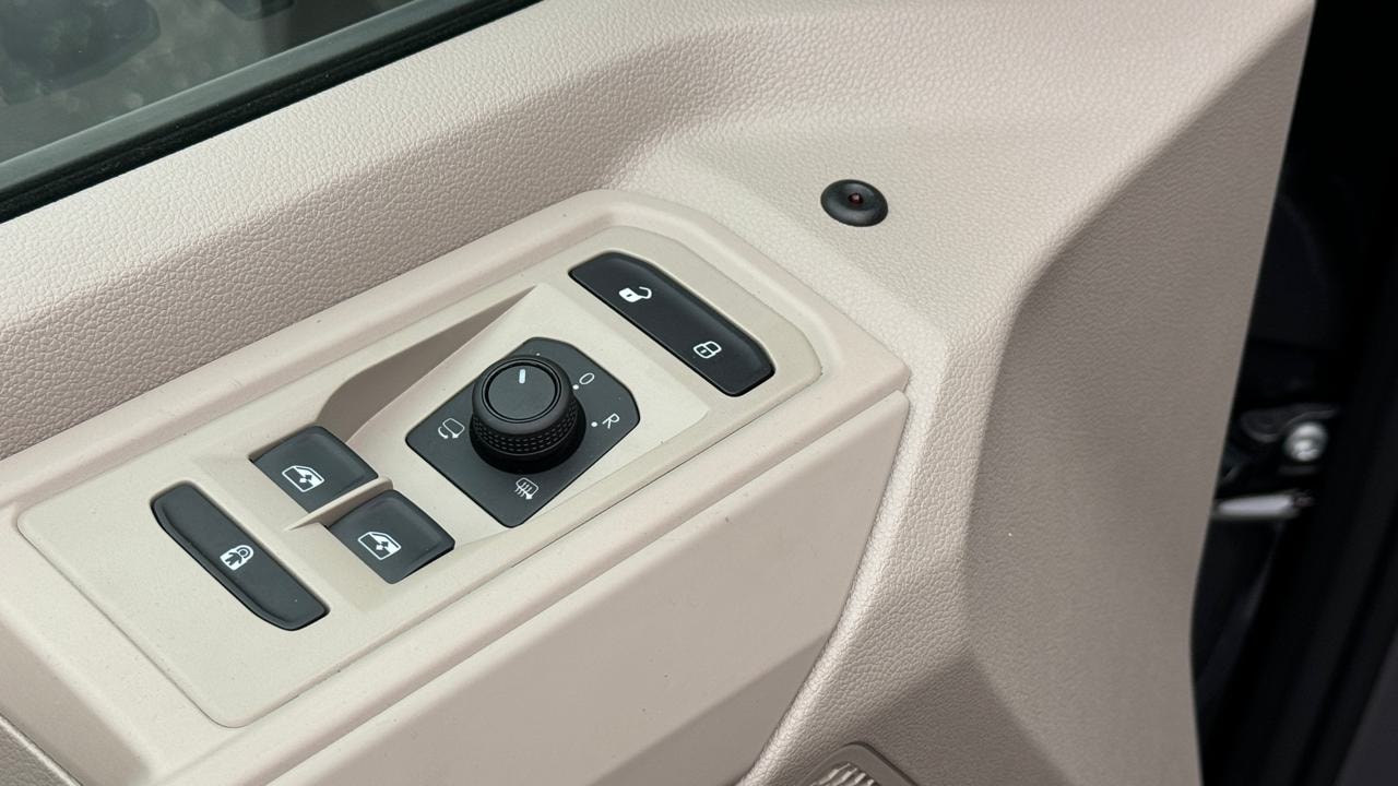 VW Multivan 1.5 eHybrid Life 4Motion DSG-image-8