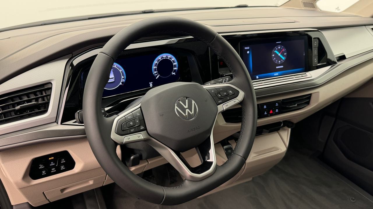 VW Multivan 1.5 eHybrid Life 4Motion DSG-image-6