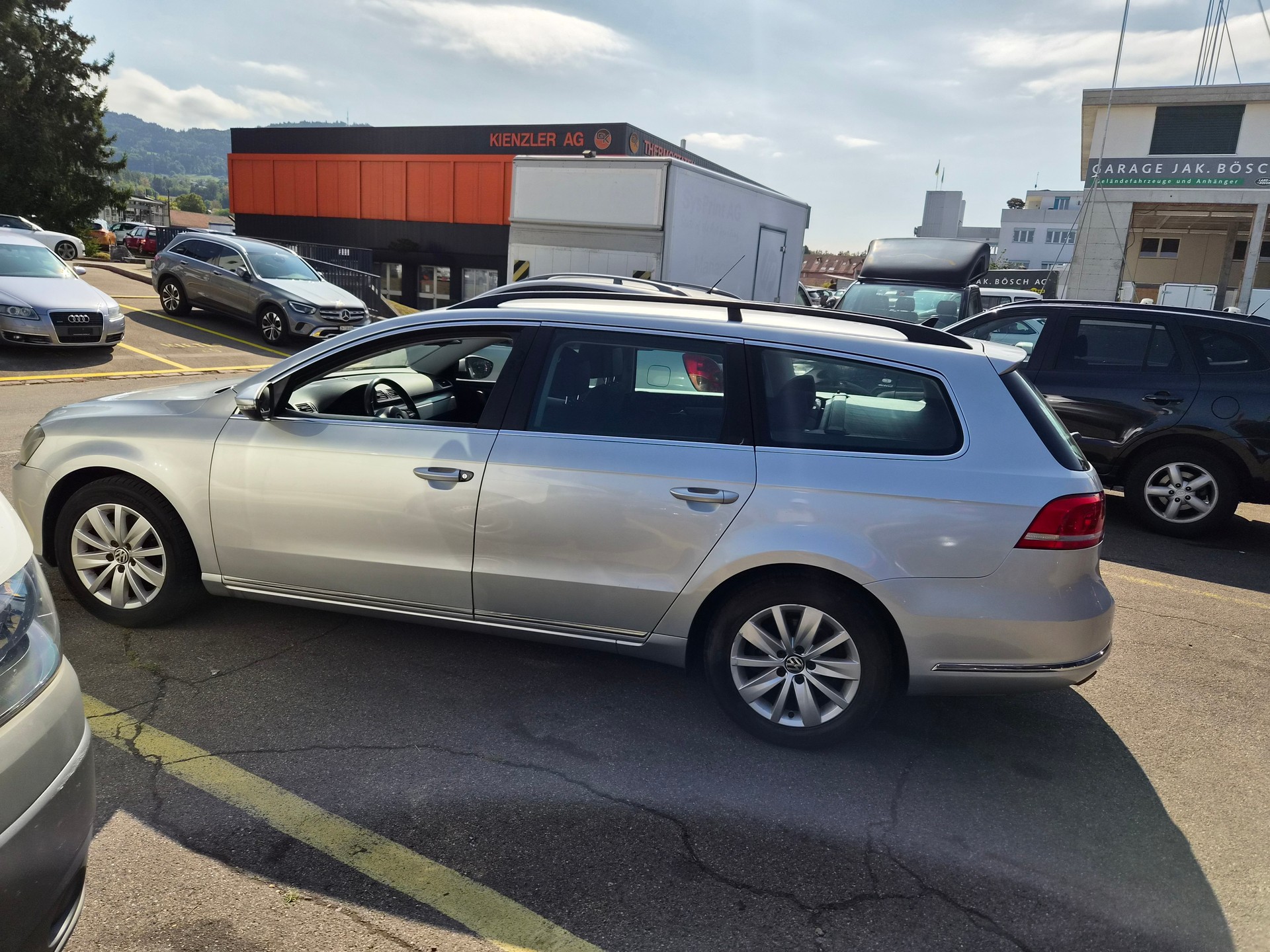 VW Passat Variant 1.4 TSI BMT Trendline DSG-image-4