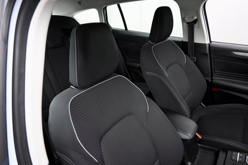 FORD Focus 1.5 SCTi Titanium X Automatic-image-5