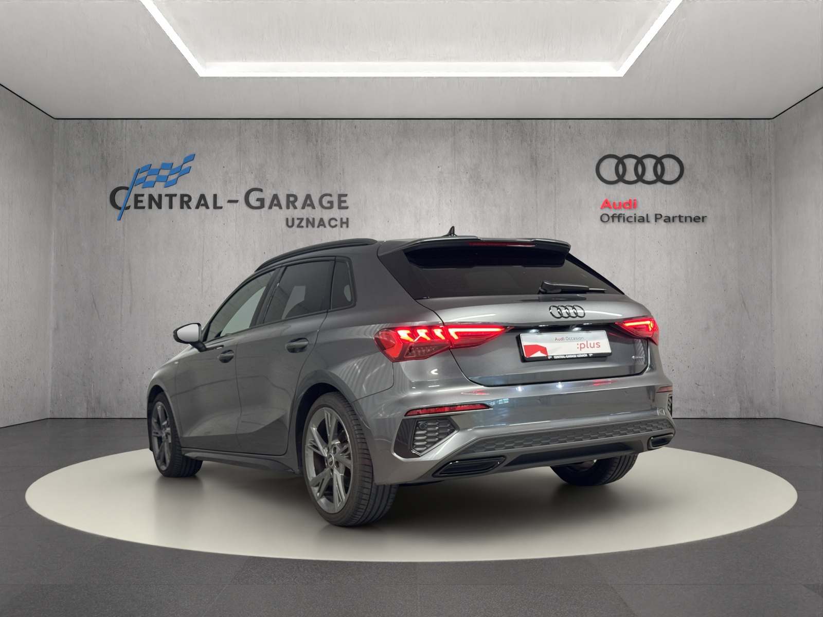 AUDI A3 Sportback 40 TDI S line S-tronic quattro-showroom-element-2