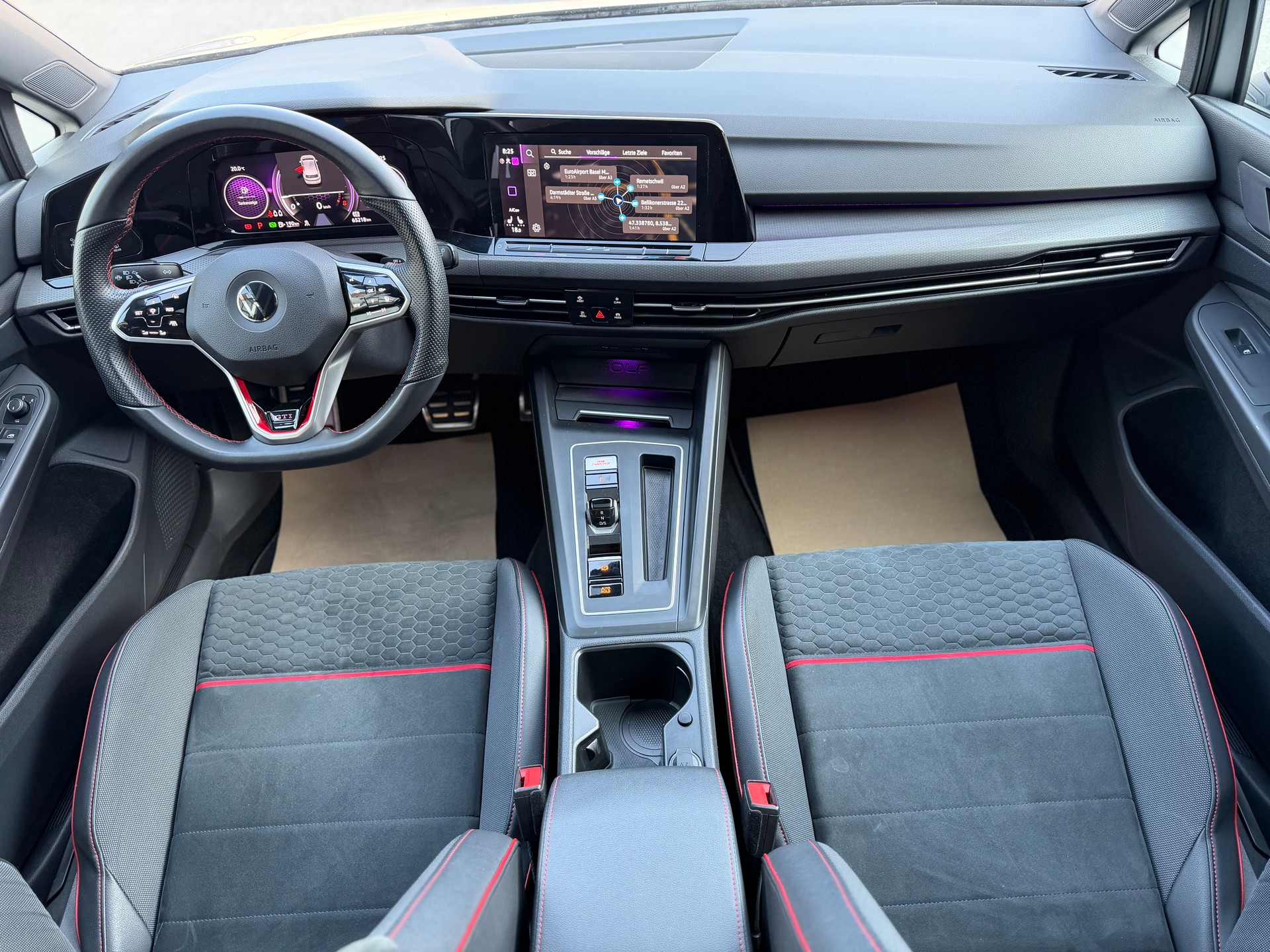 VW Golf 2.0 TSI GTI Clubsport DSG-image-11