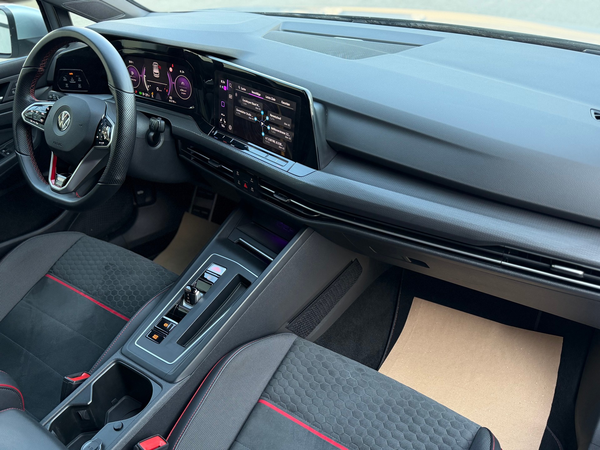 VW Golf 2.0 TSI GTI Clubsport DSG-image-14