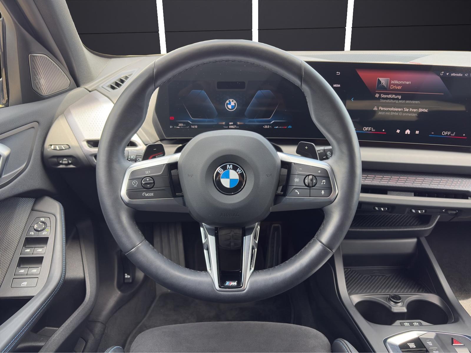 BMW 120i-image-14