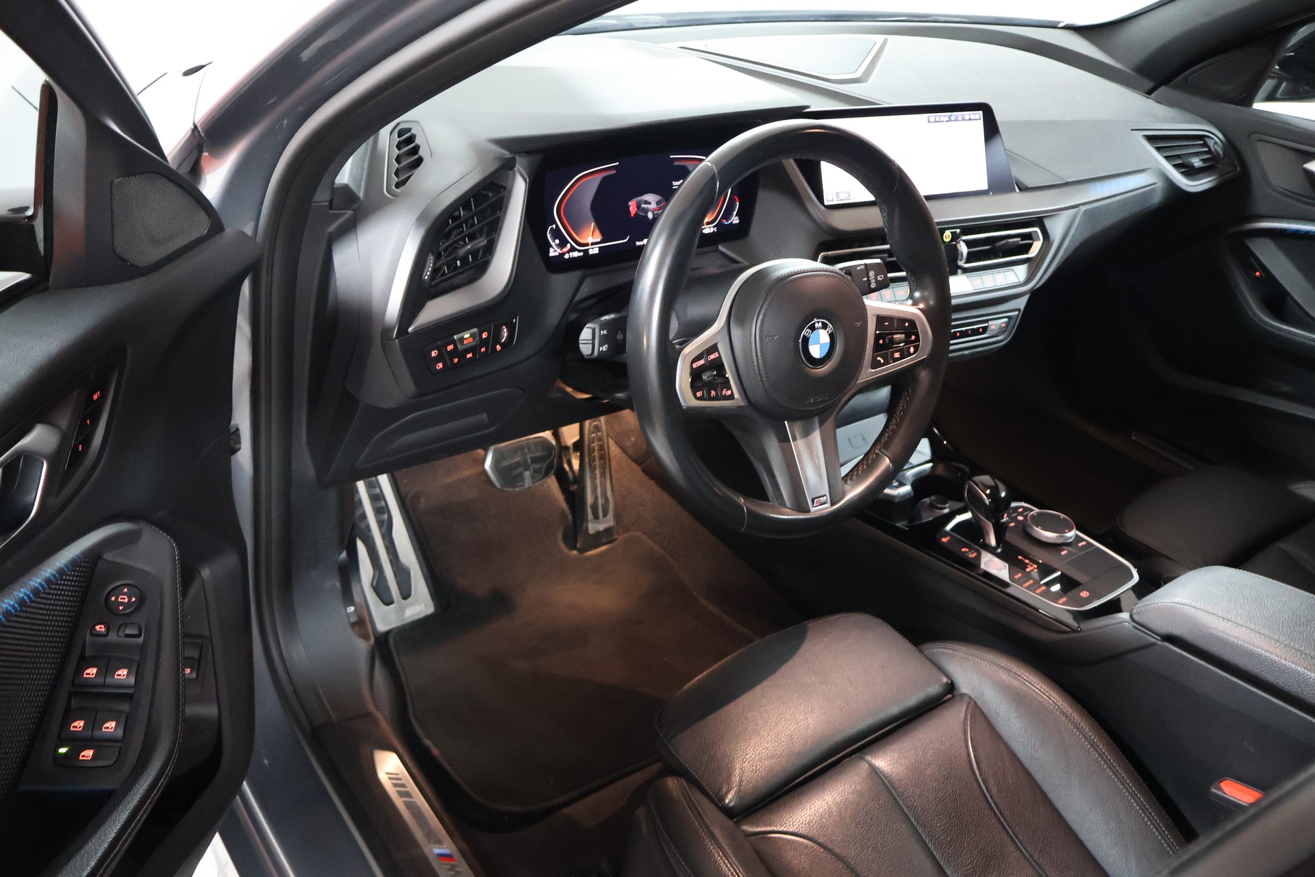 BMW 120d Steptronic M Sport-image-7
