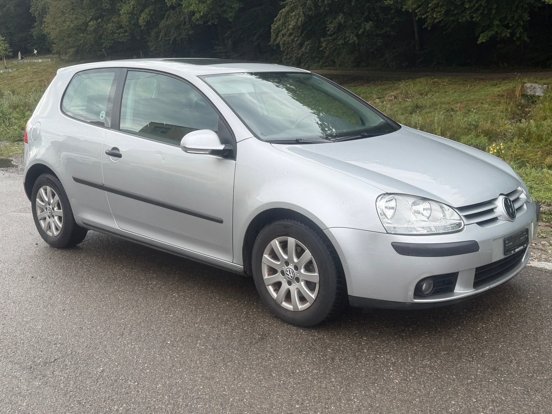 VW Golf 2.0 FSI Sportline 4Motion-image-1