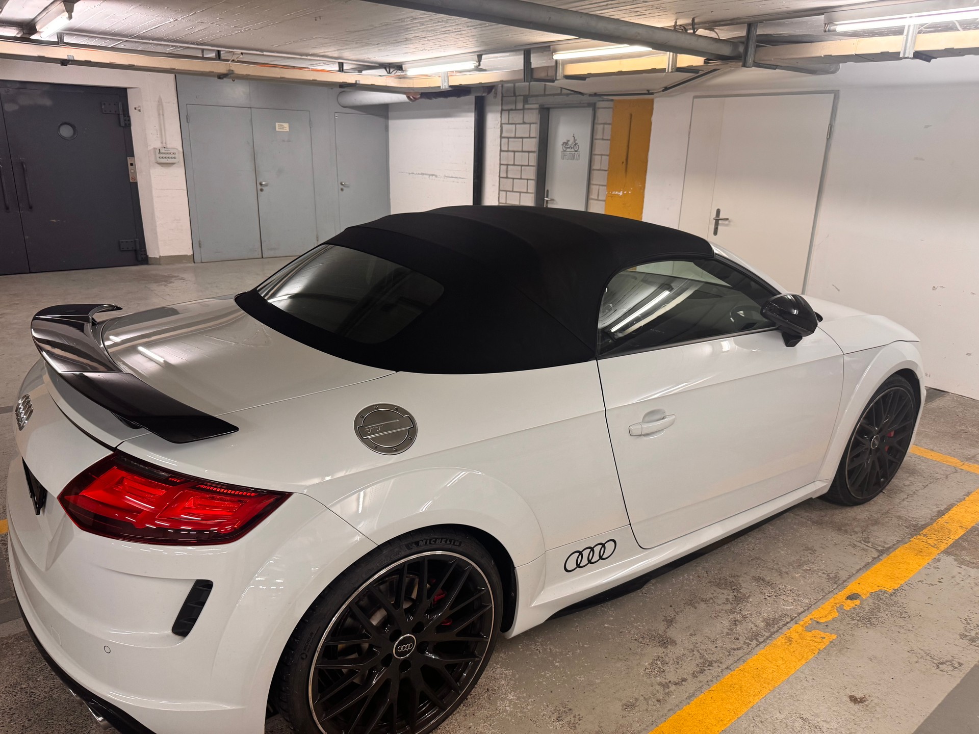 AUDI TTS-image-3