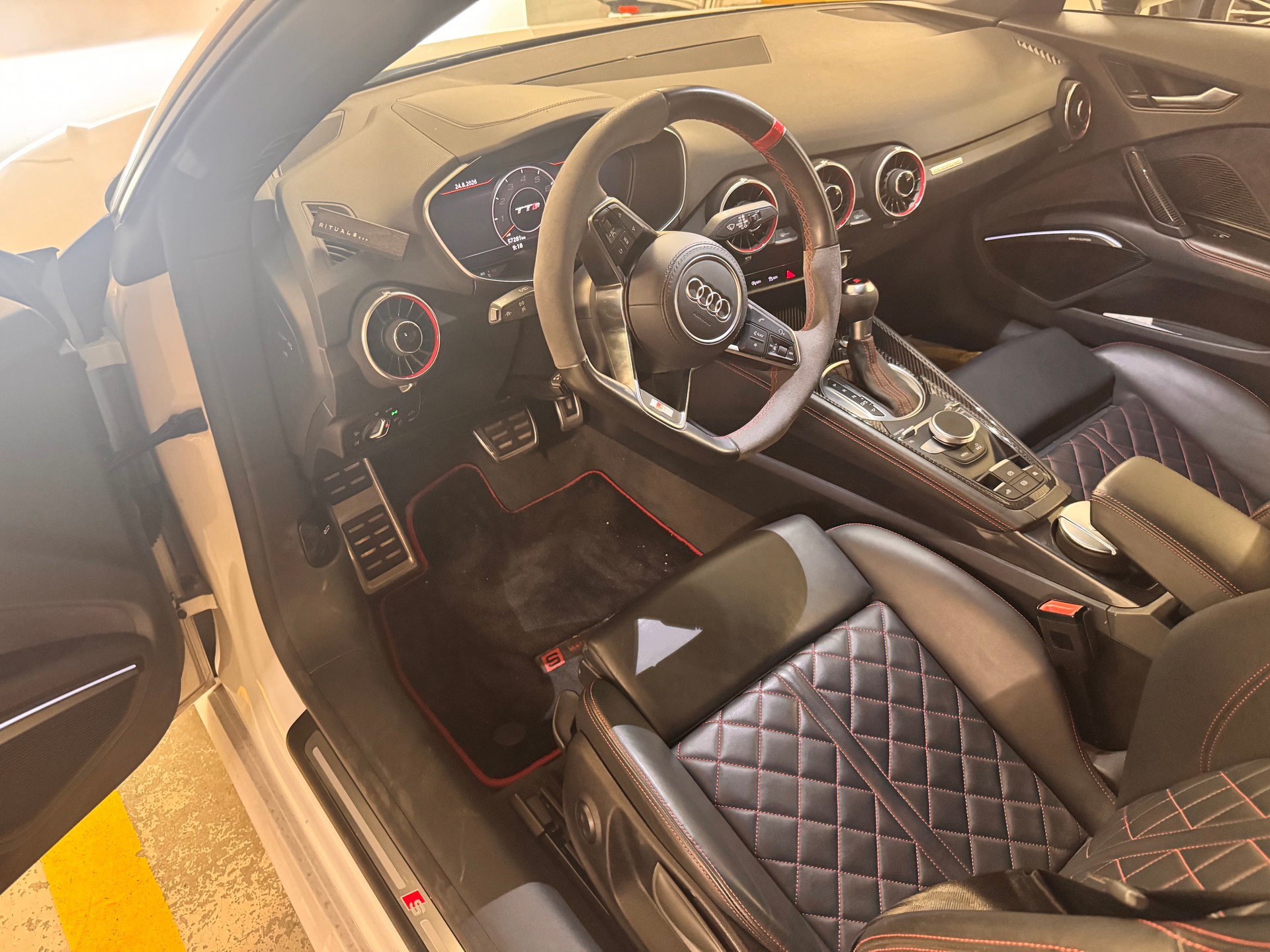 AUDI TTS-image-4