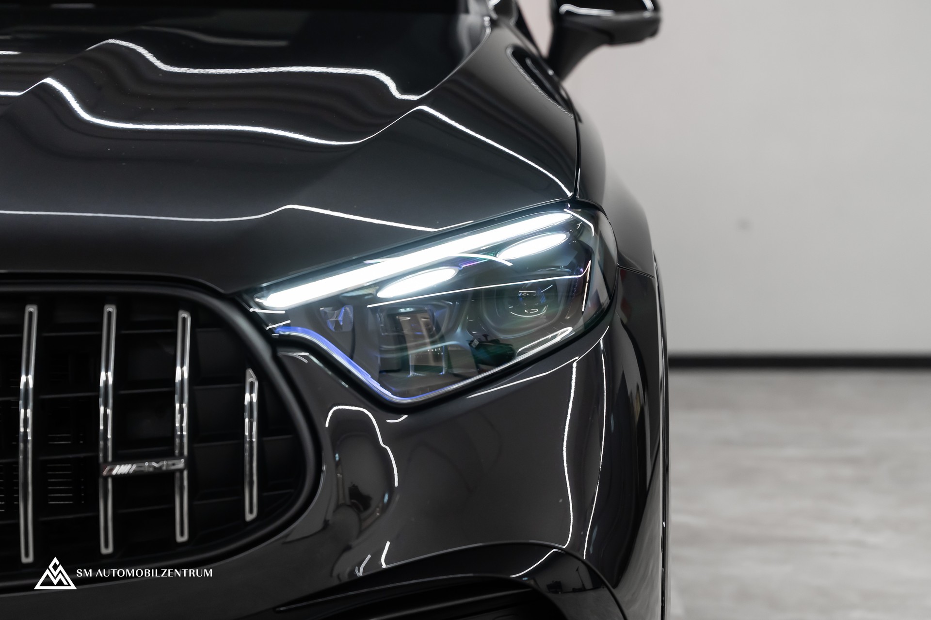 MERCEDES-BENZ GLC 63 AMG S E Performance Executive Edition / Aero / Panorama / 360° / Head-Up / Burmester-showroom-element-2