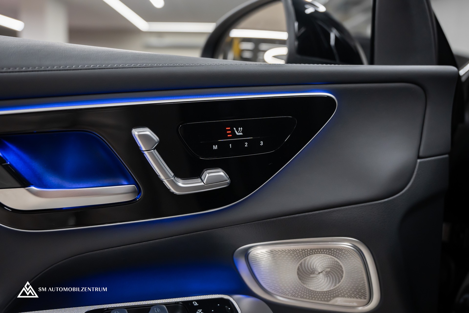 MERCEDES-BENZ GLC 63 AMG S E Performance Executive Edition / Aero / Panorama / 360° / Head-Up / Burmester-image-28