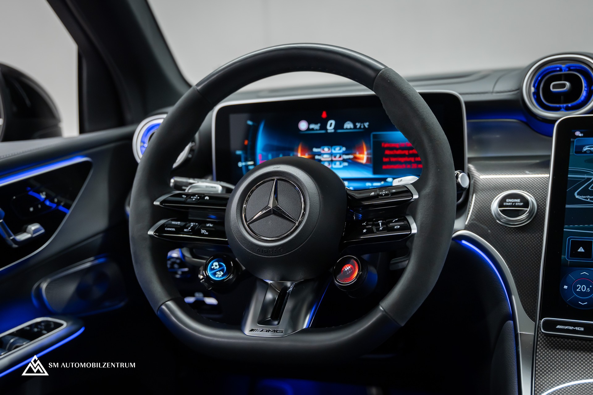 MERCEDES-BENZ GLC 63 AMG S E Performance Executive Edition / Aero / Panorama / 360° / Head-Up / Burmester-image-18