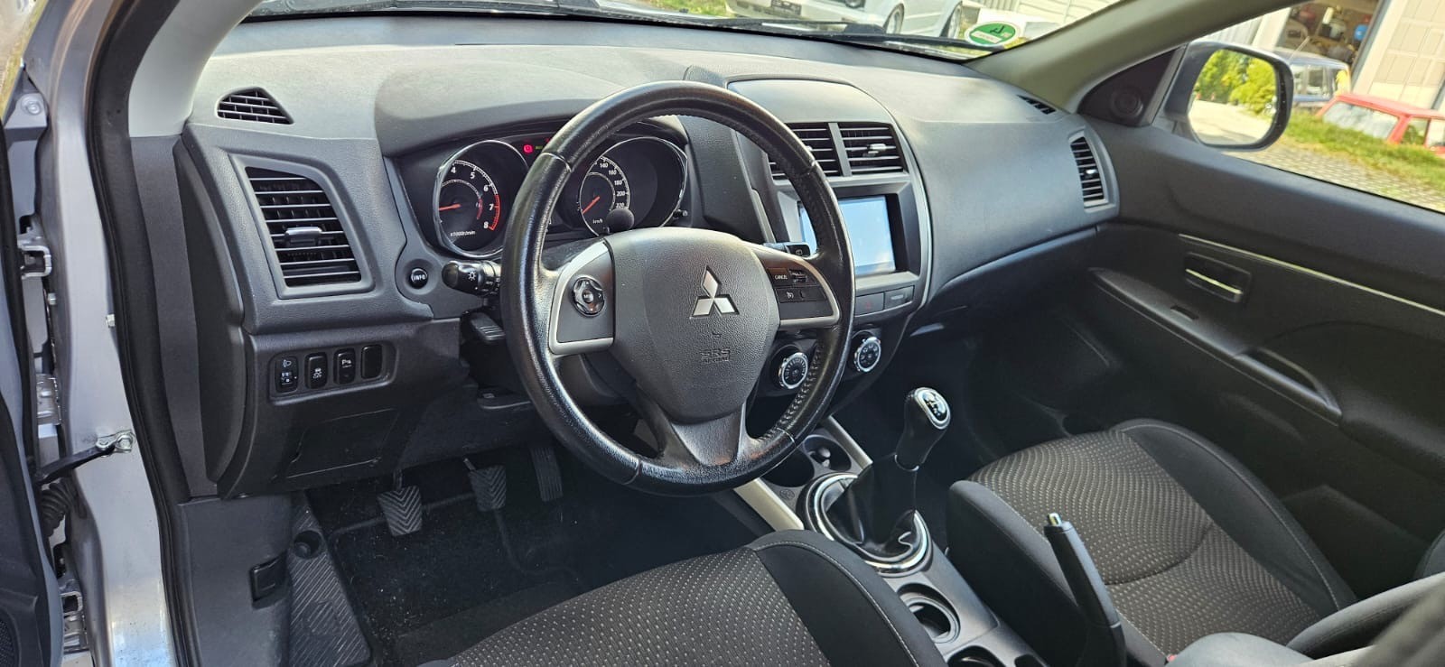 MITSUBISHI ASX 1.6 Super Jubilé 2WD-image-7