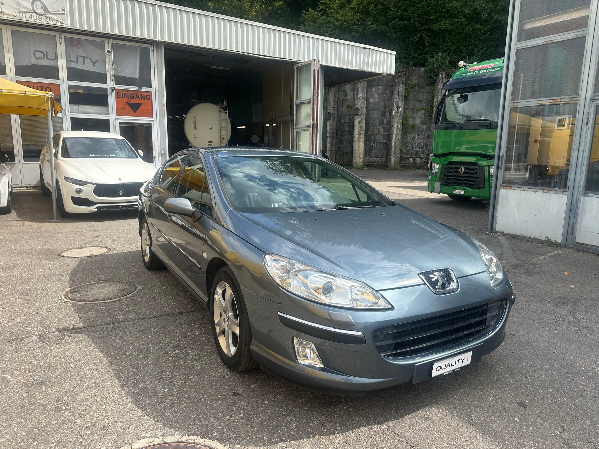 PEUGEOT 407 2.0 HDI SV Executive-image-2
