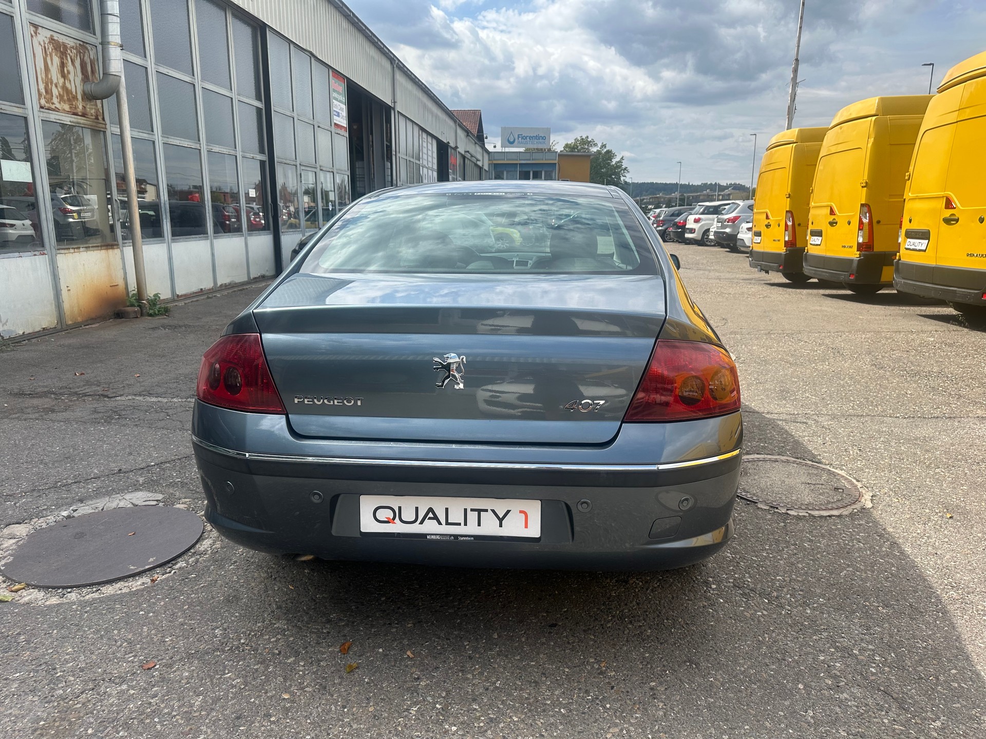 PEUGEOT 407 2.0 HDI SV Executive-image-3