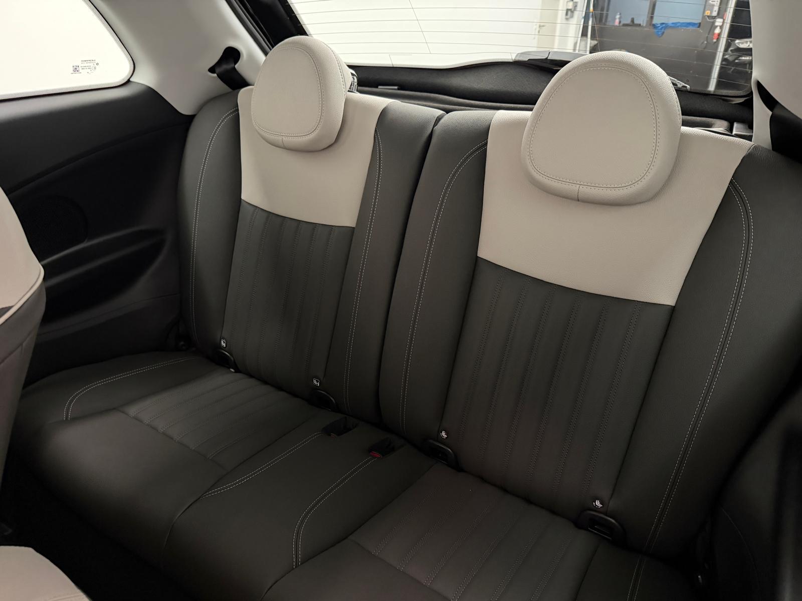 FIAT 500 La Prima-image-16