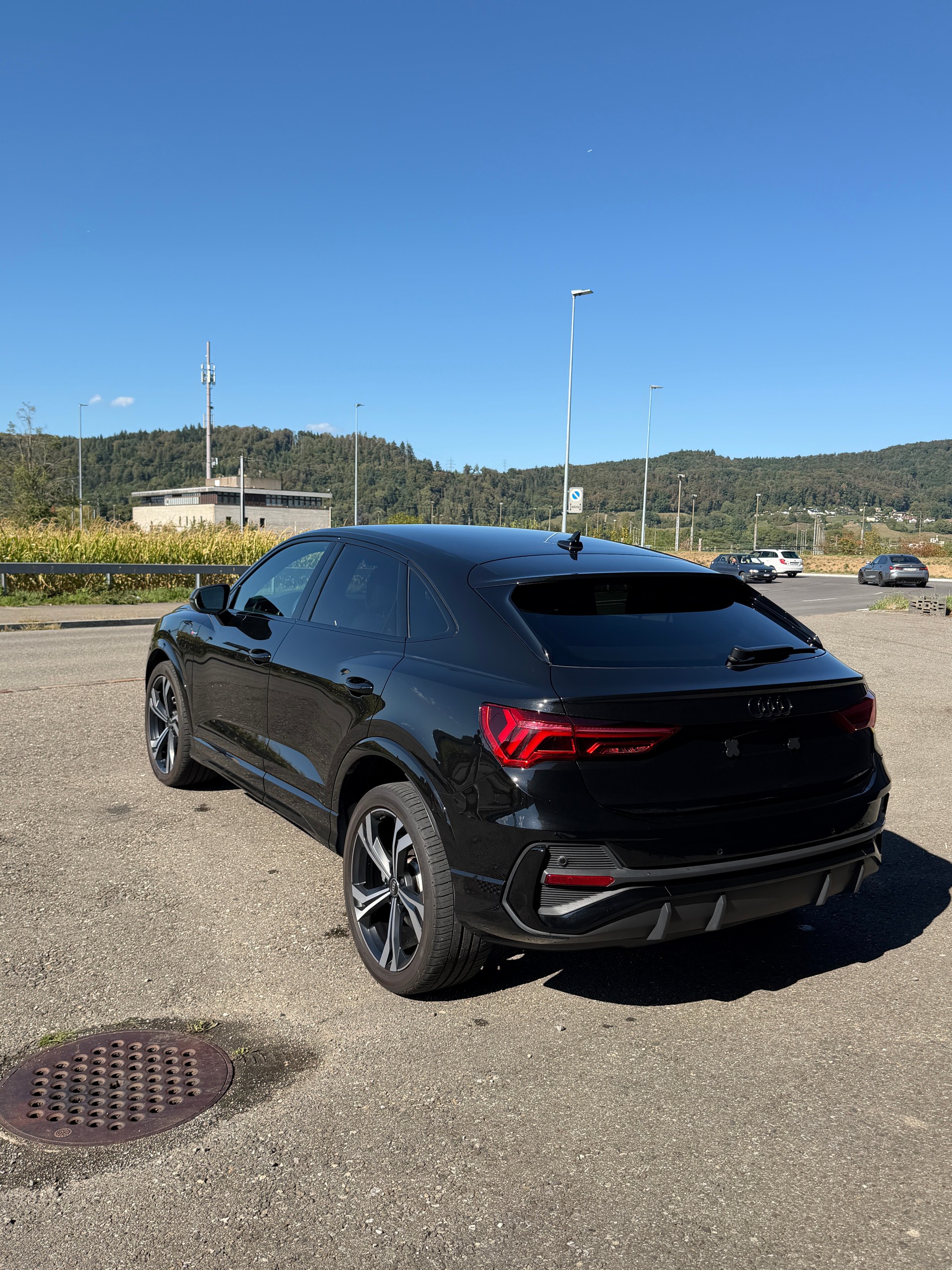 AUDI 1.4 45 TFSI e S line S-Tronic-image-3