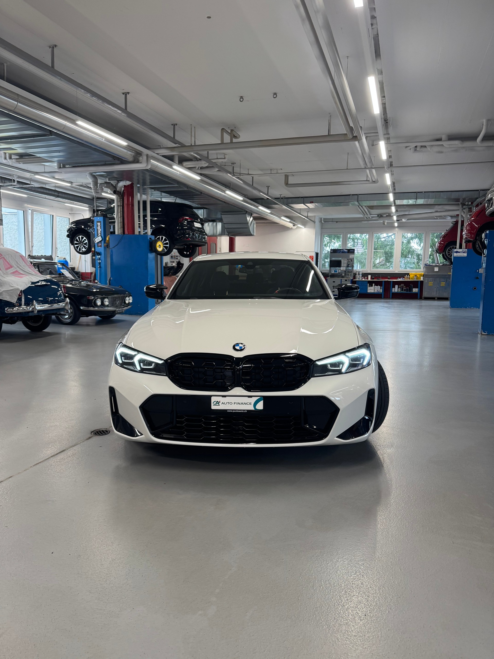 BMW M340d xDrive 48V Steptronic-image-8