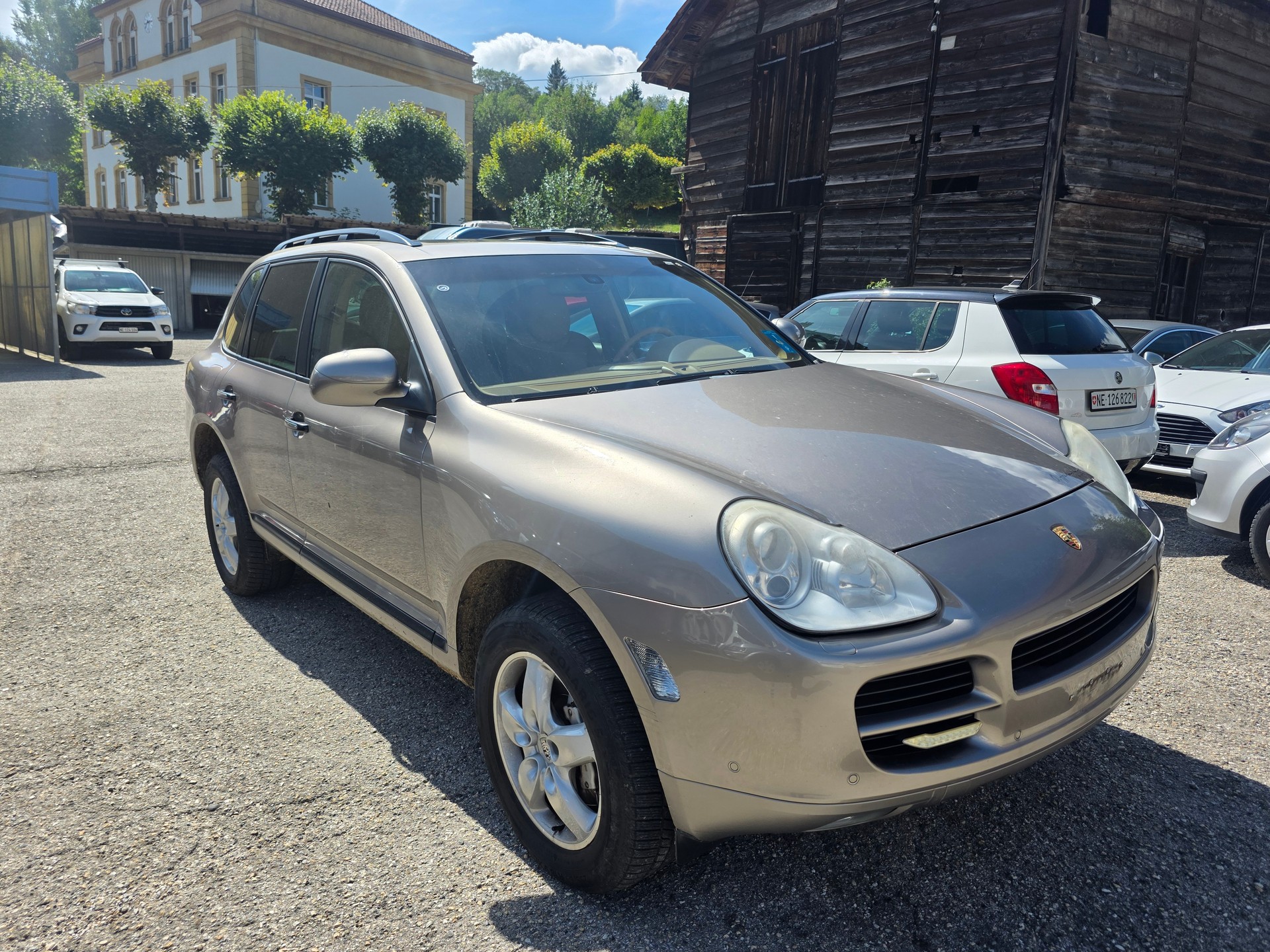 PORSCHE Cayenne S-image-2