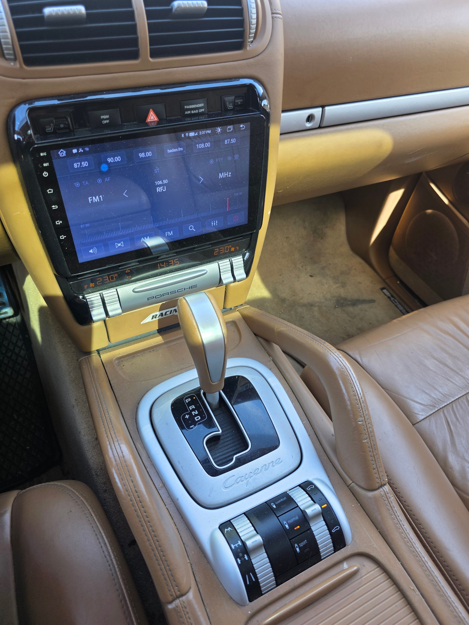 PORSCHE Cayenne S-image-8