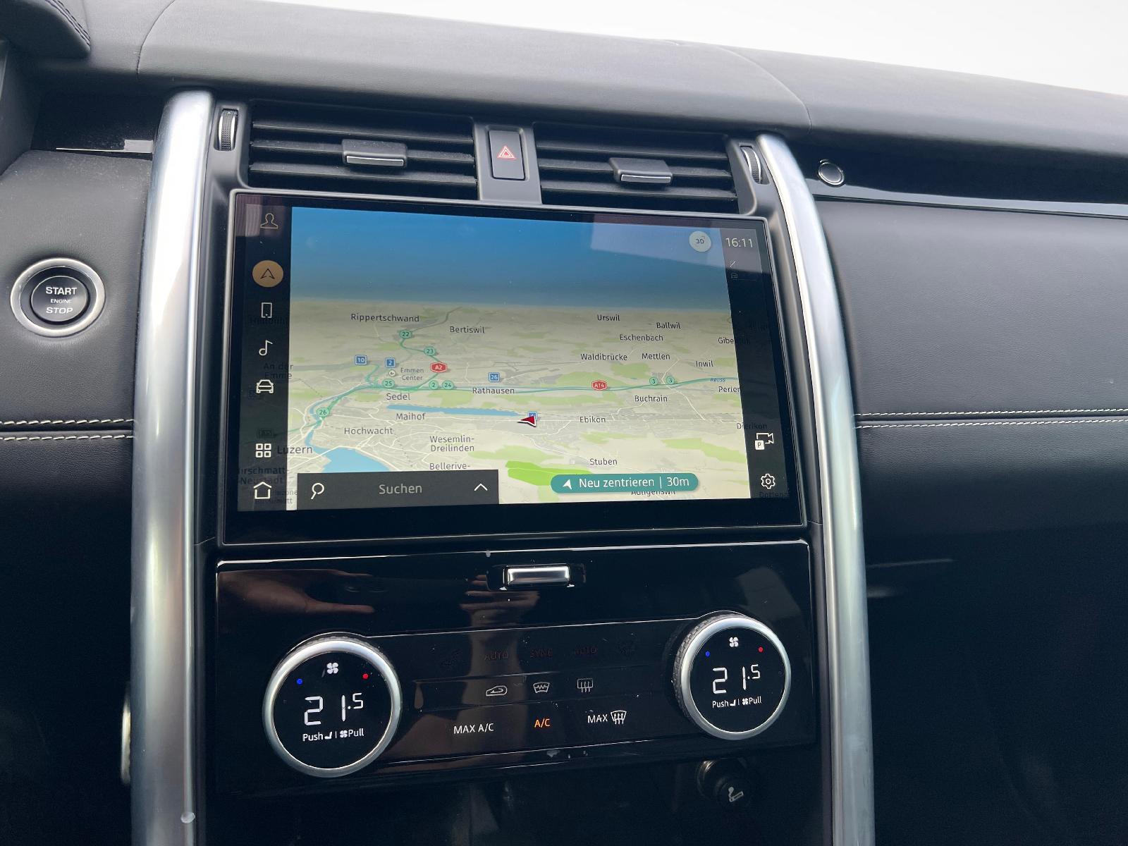 LAND ROVER Discovery 3.0 D I6 300 R-Dynamic HSE-image-13