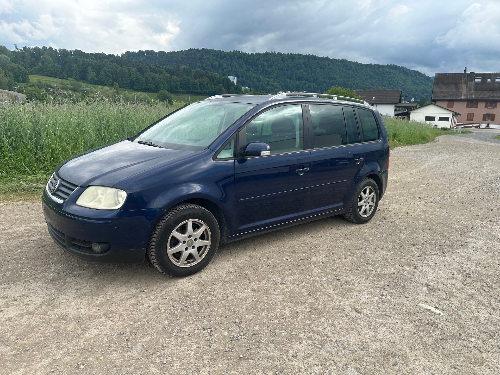 VW Touran 2.0 FSI Highline-image-14
