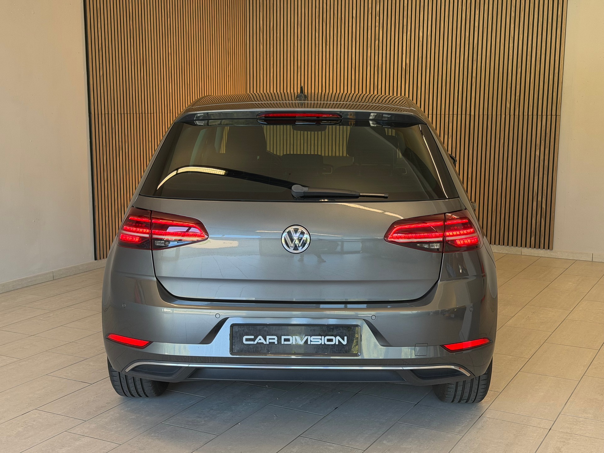VW Golf 1.0 TSI Comfortline DSG-image-7
