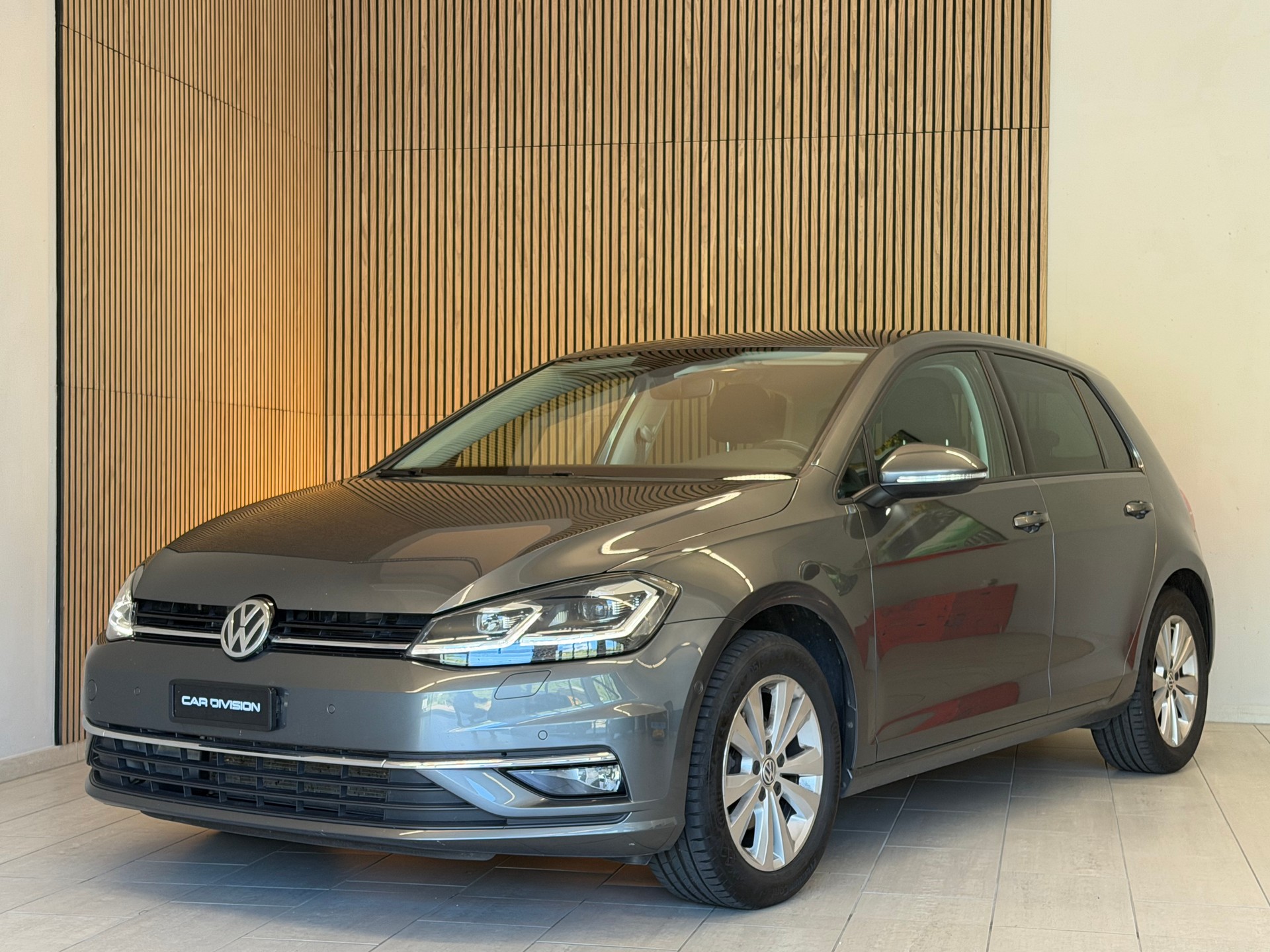 VW Golf 1.0 TSI Comfortline DSG-image-1