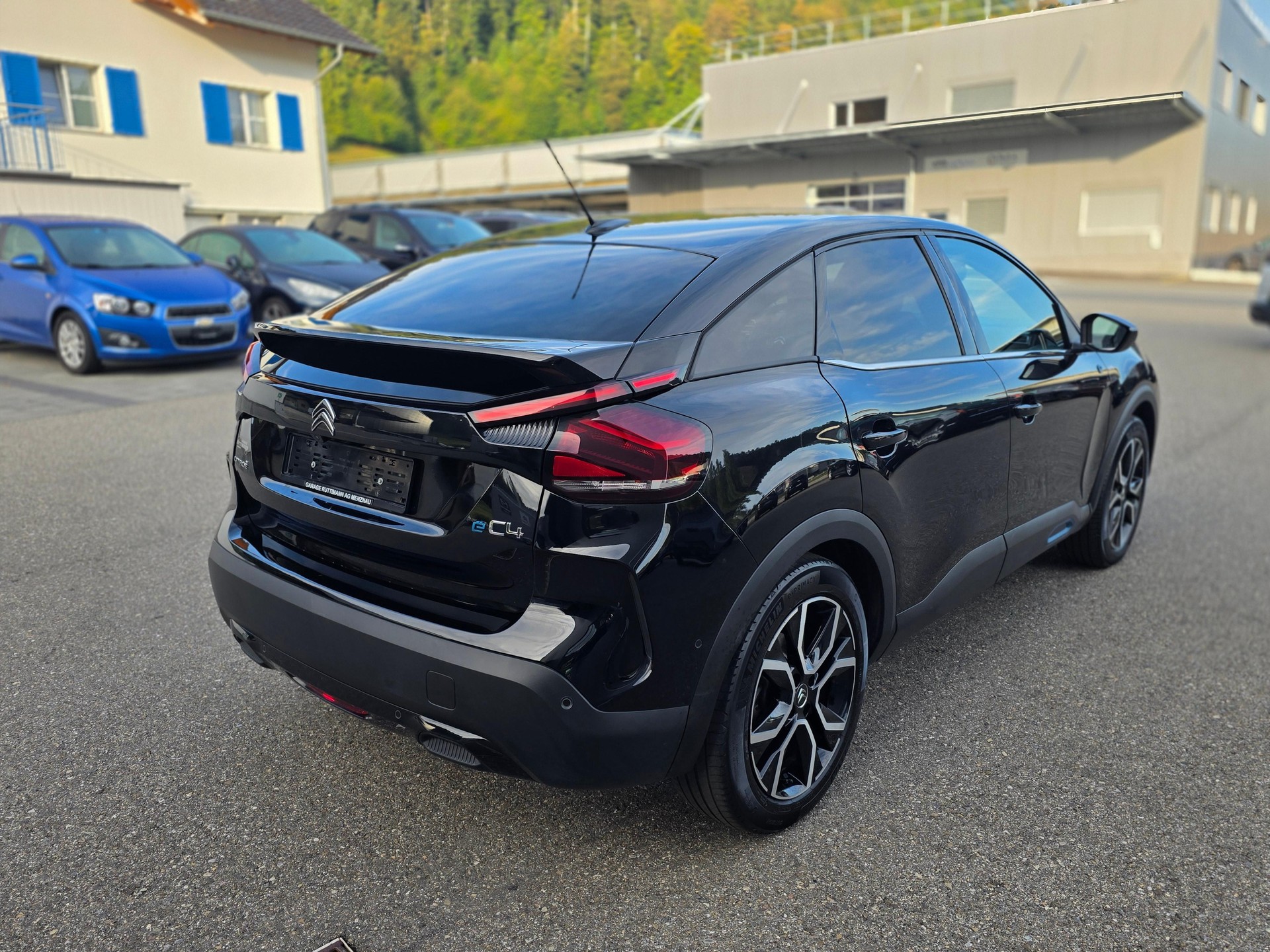 CITROEN Citroën e-C4 Shine-image-4