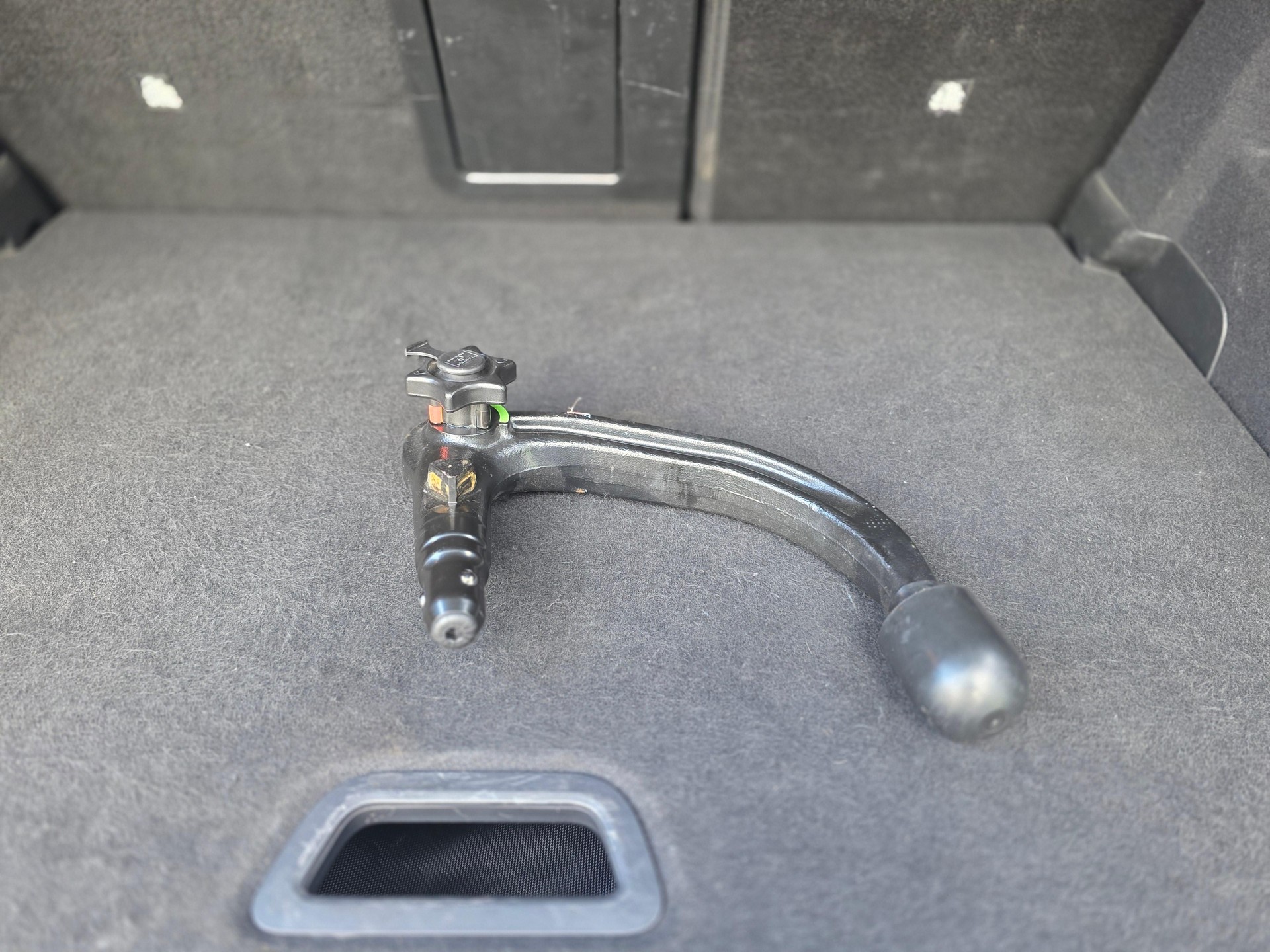 CITROEN Citroën e-C4 Shine-image-8