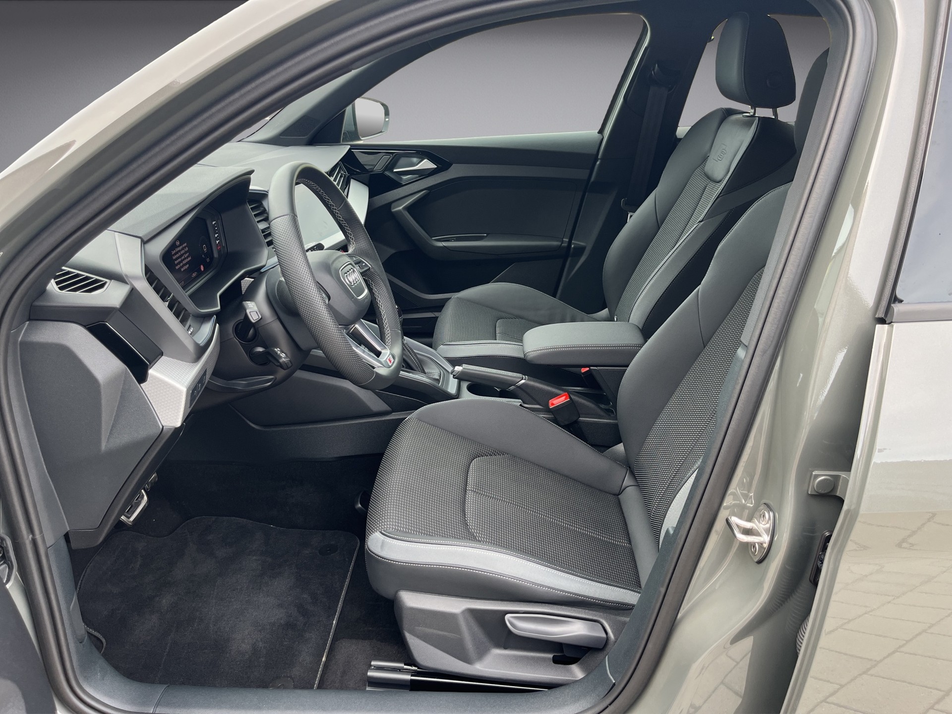 AUDI A1 Sportback 40 TFSI S Line S-tronic*MMI Navi plus, Optikpaket schwarz, Soundsystem, Ambiente Lichtpaket, (5-Jahre Garantie)-image-8