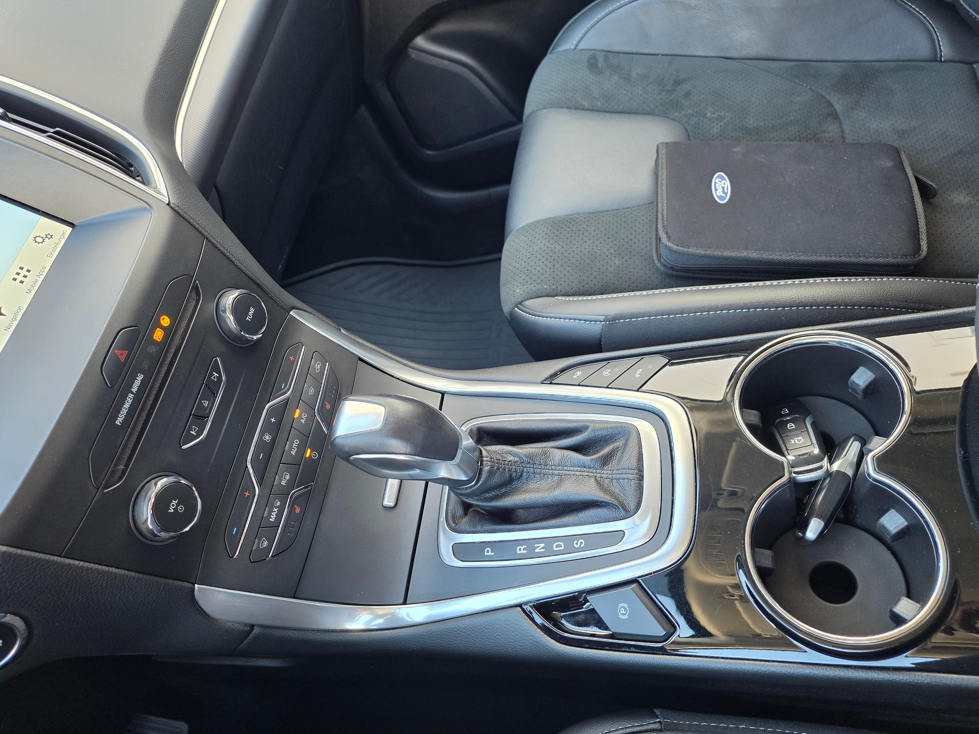 FORD Galaxy 2.0 TDCi Trend AWD PowerShift-image-12