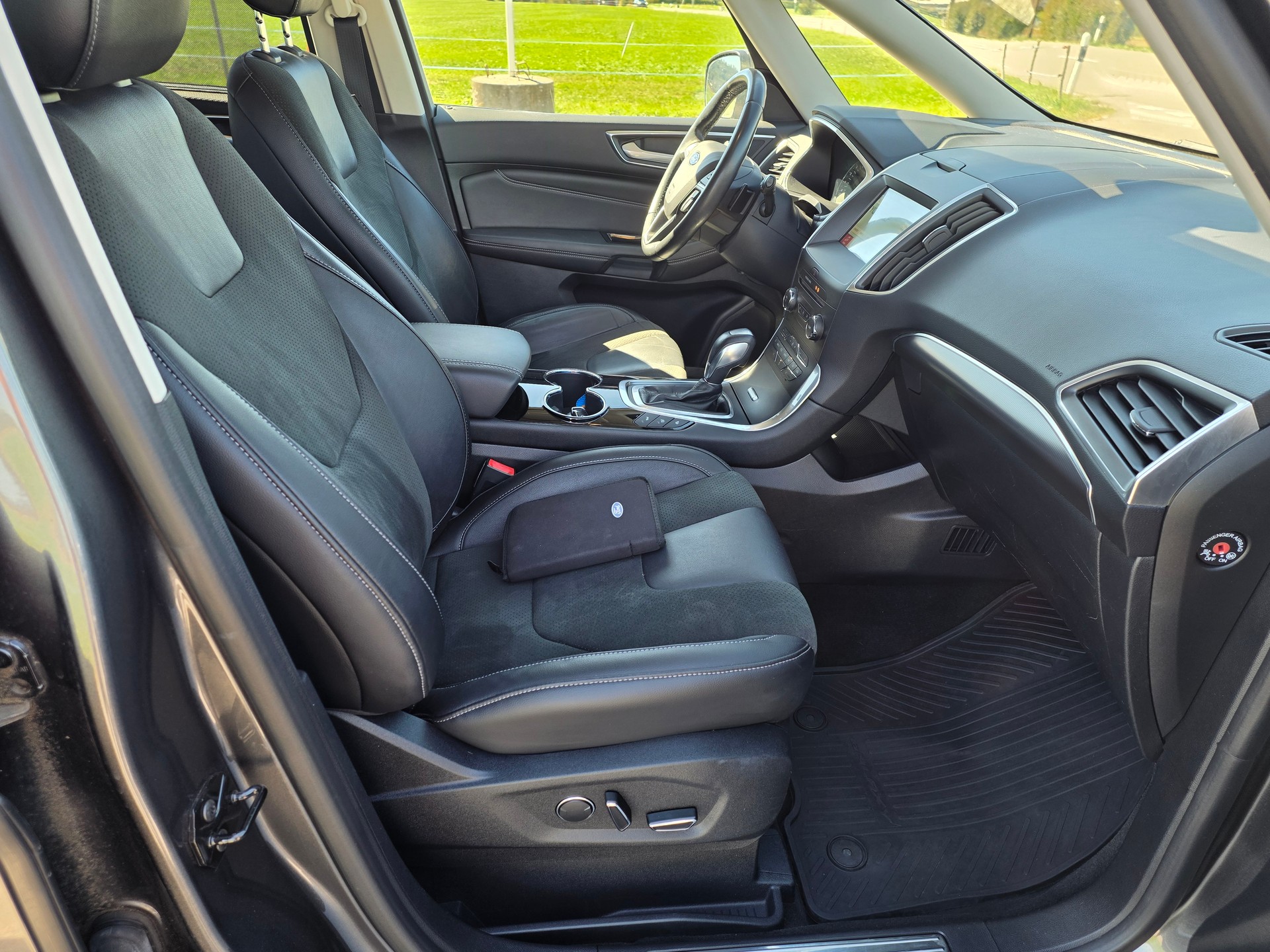 FORD Galaxy 2.0 TDCi Trend AWD PowerShift-image-8