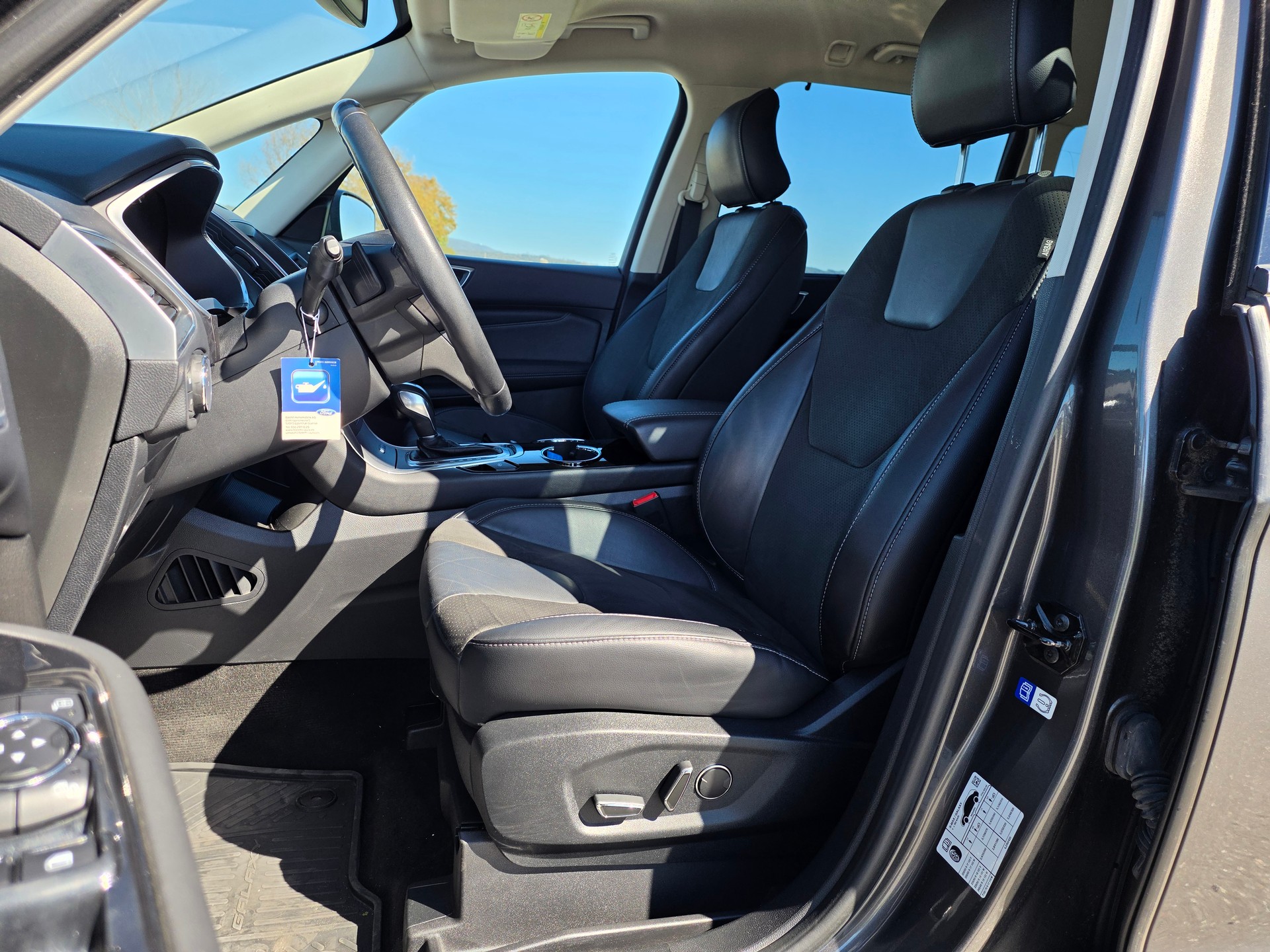 FORD Galaxy 2.0 TDCi Trend AWD PowerShift-image-4