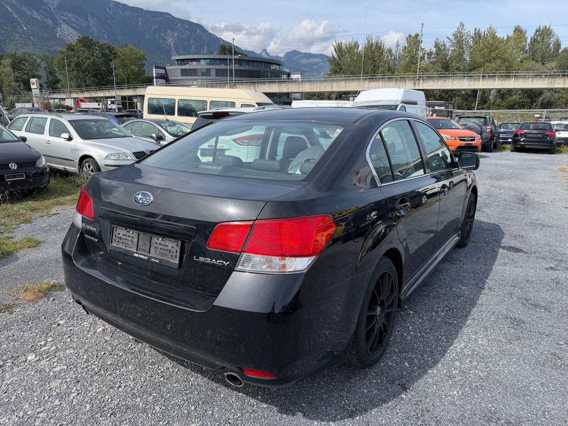 SUBARU Legacy 2.5GT Executive S AWD Automatic-image-4
