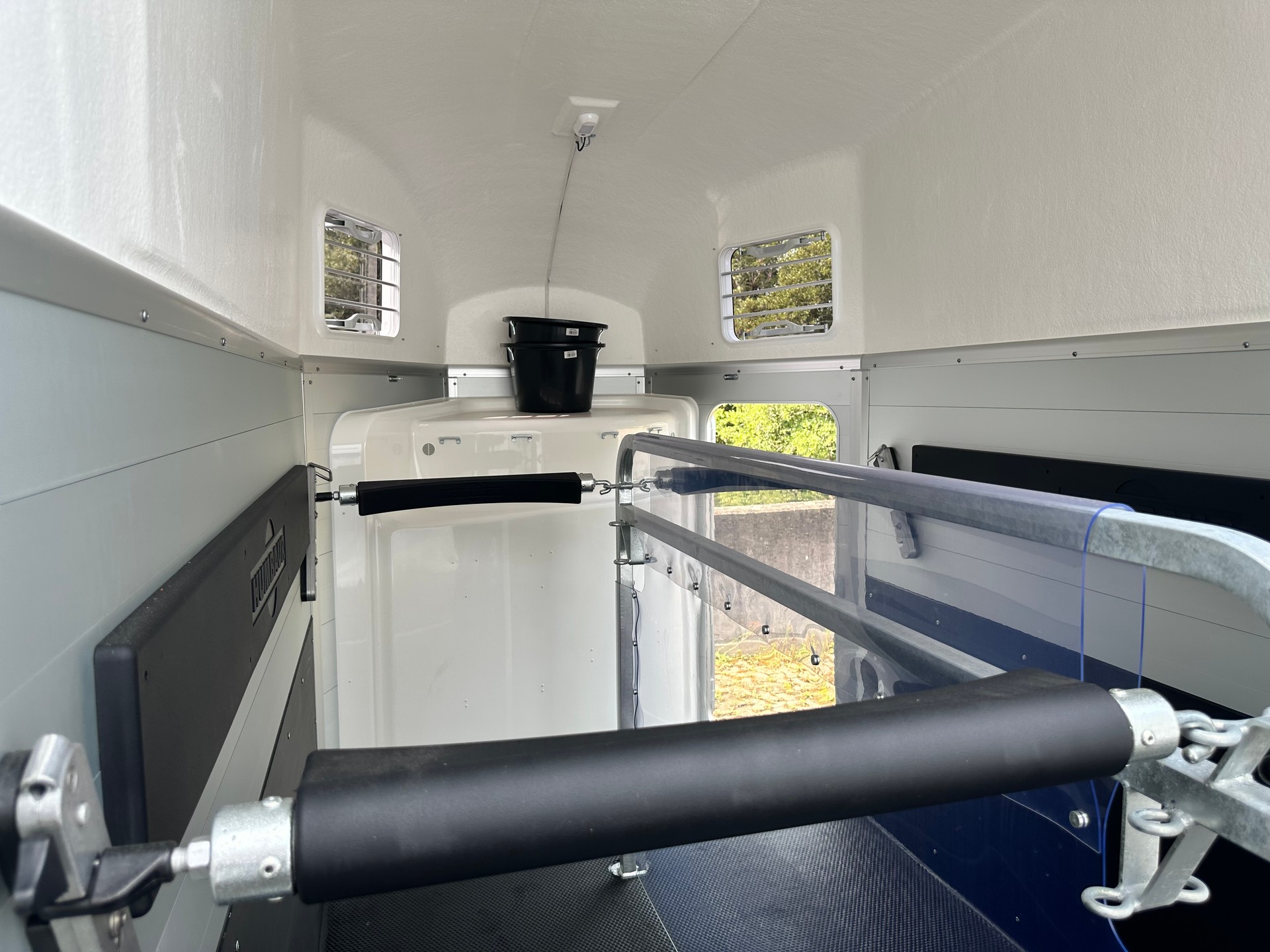 HUMBAUR Xanthos 2400-image-17