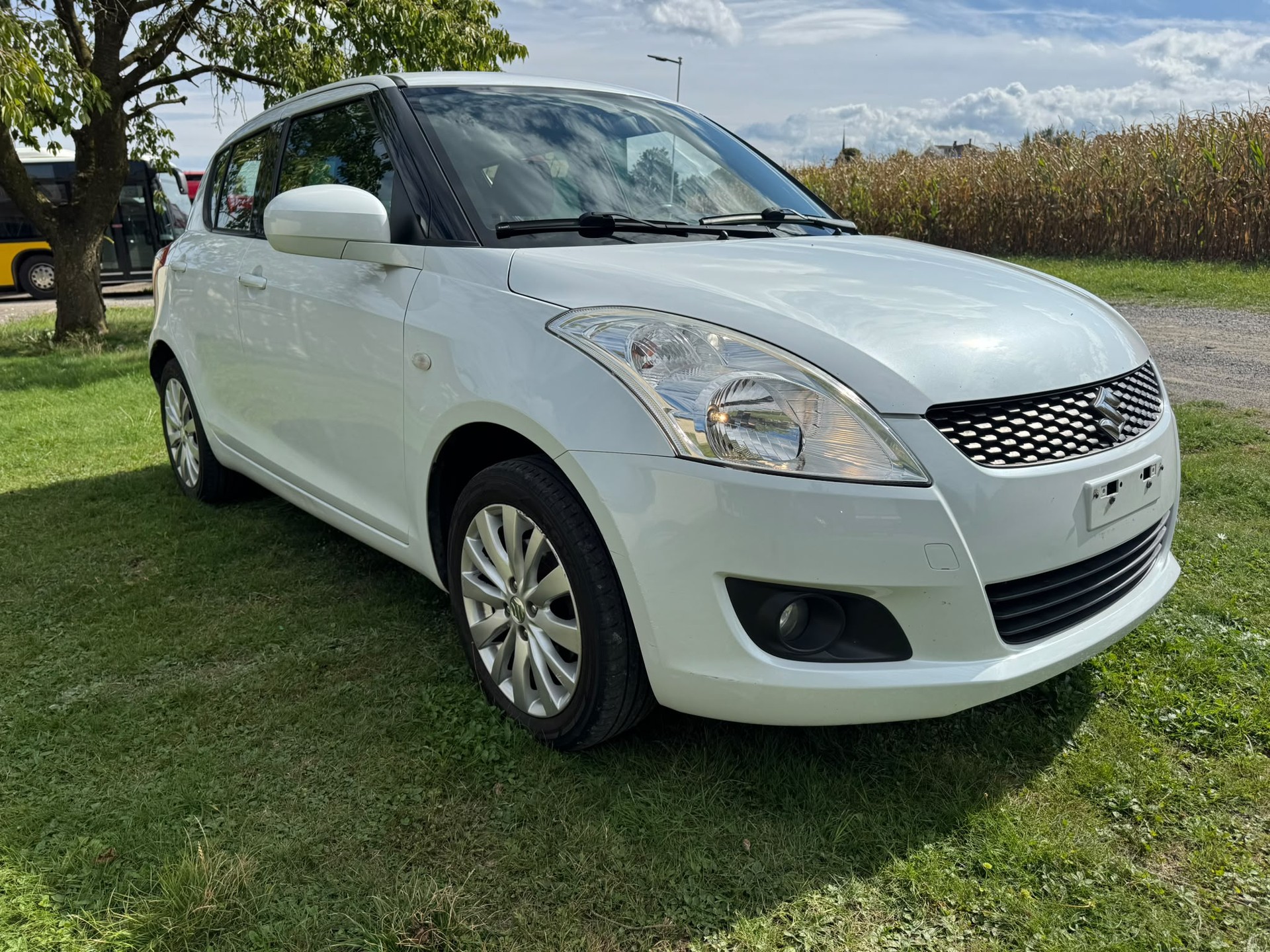 SUZUKI Swift 1.2i 16V GL Top 4x4-image-2