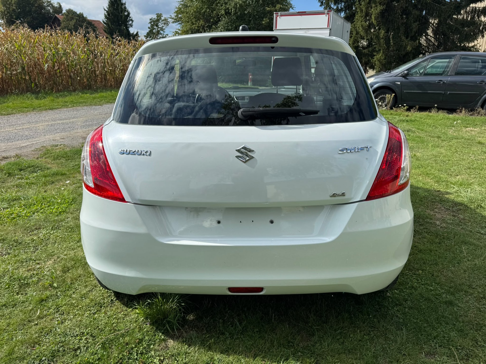 SUZUKI Swift 1.2i 16V GL Top 4x4-image-6