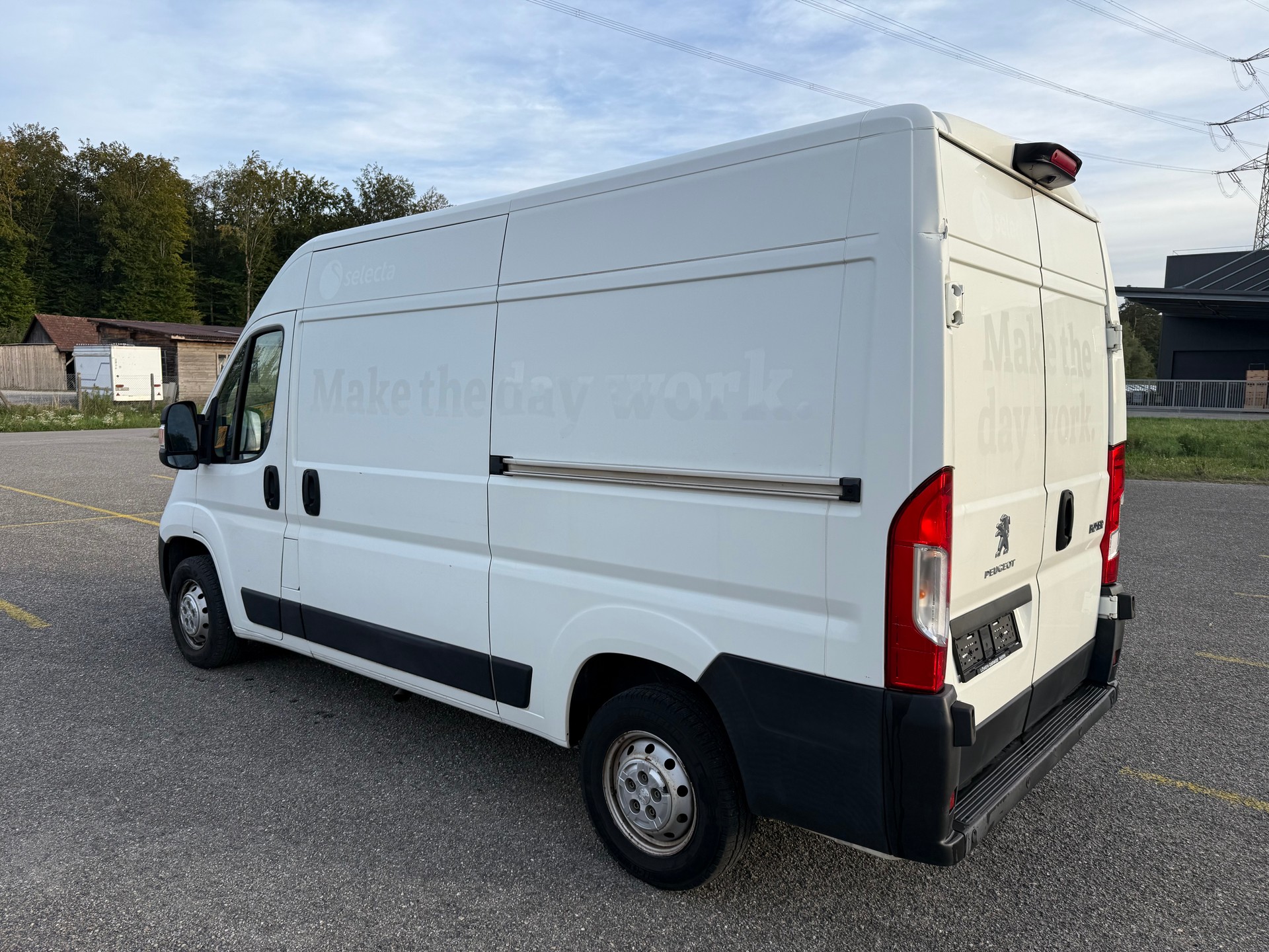 PEUGEOT Boxer 2.0 HDI 335 Active L2H2-image-5