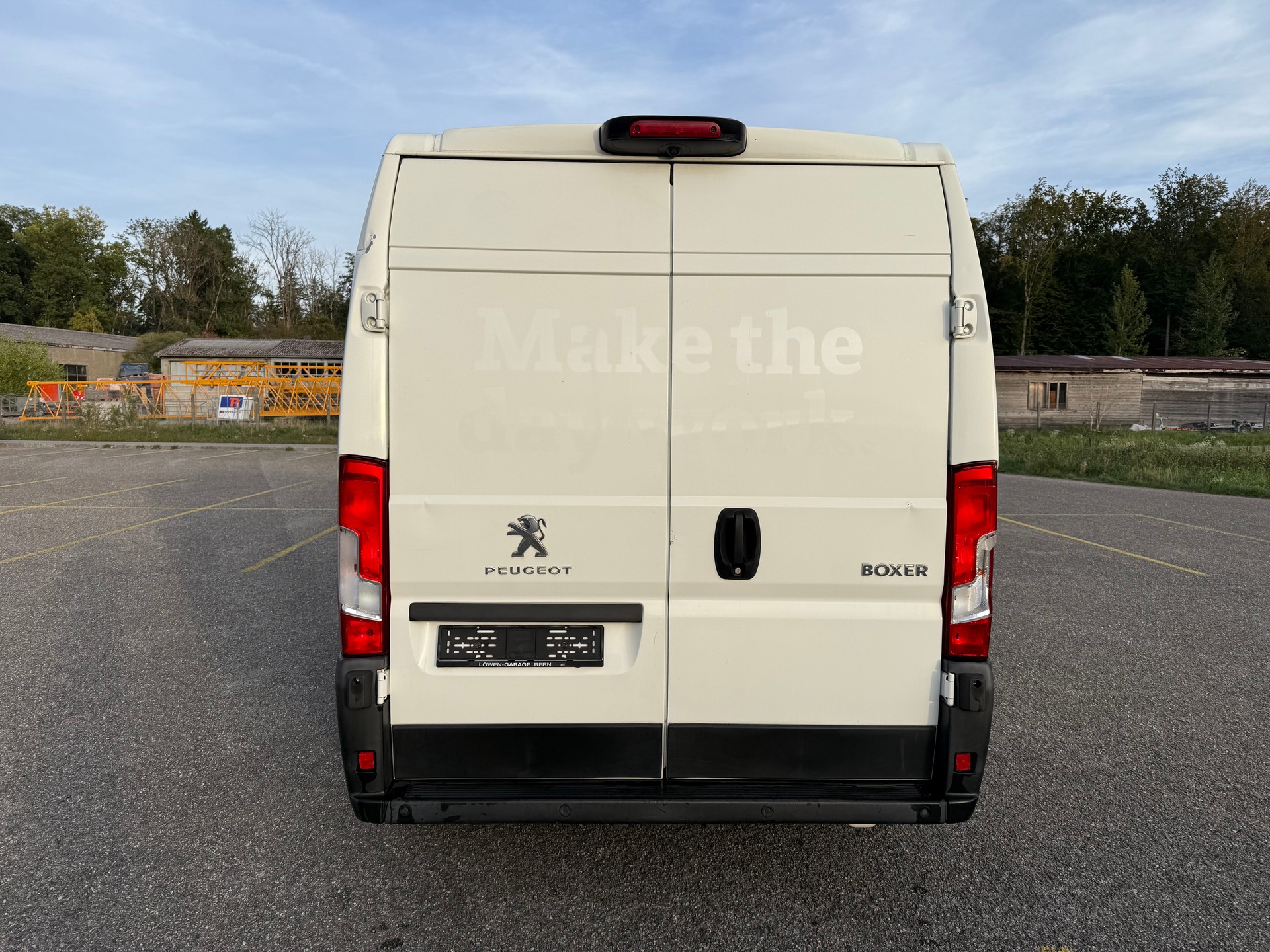 PEUGEOT Boxer 2.0 HDI 335 Active L2H2-image-6