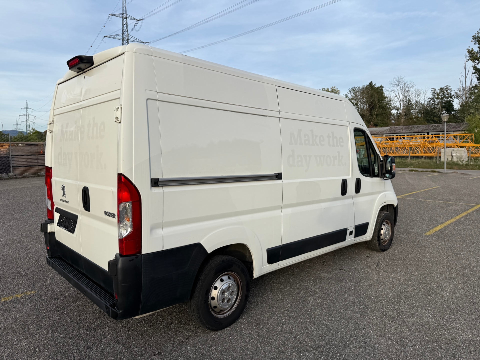 PEUGEOT Boxer 2.0 HDI 335 Active L2H2-image-4