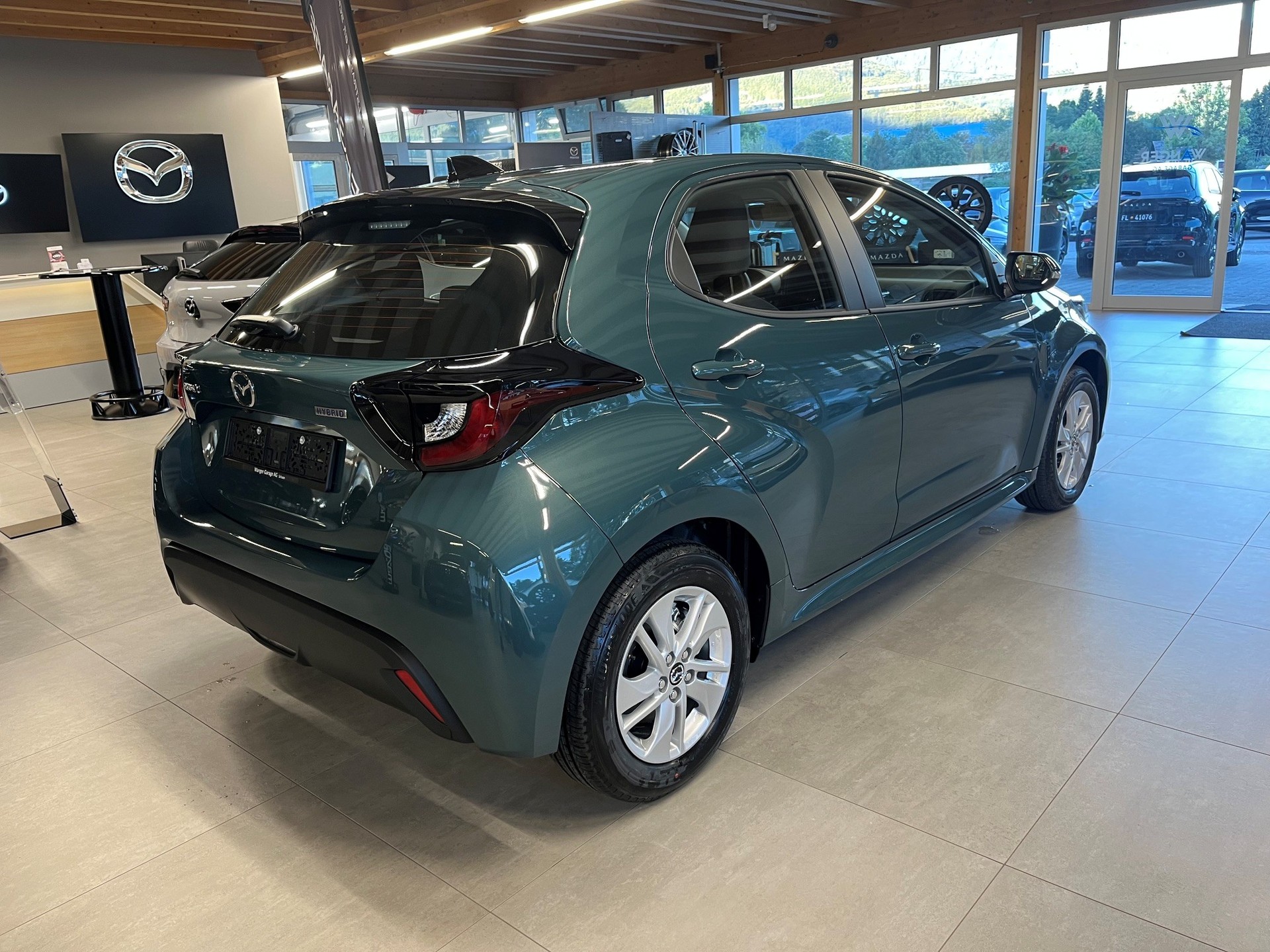 MAZDA 2 Hybrid Prime-line-image-4