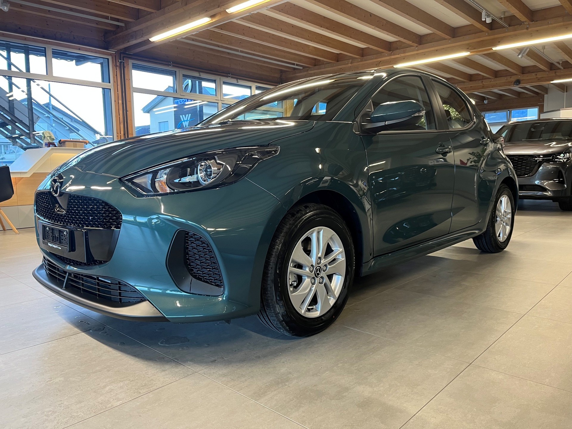 MAZDA 2 Hybrid Prime-line-image-2