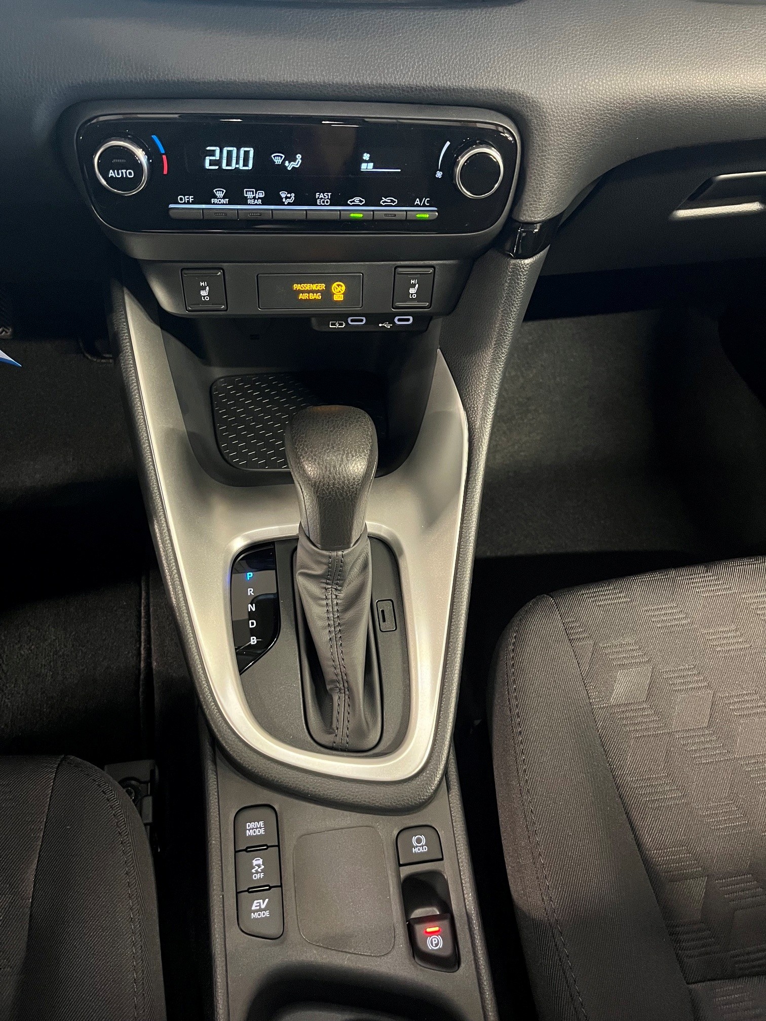 MAZDA 2 Hybrid Prime-line-image-12