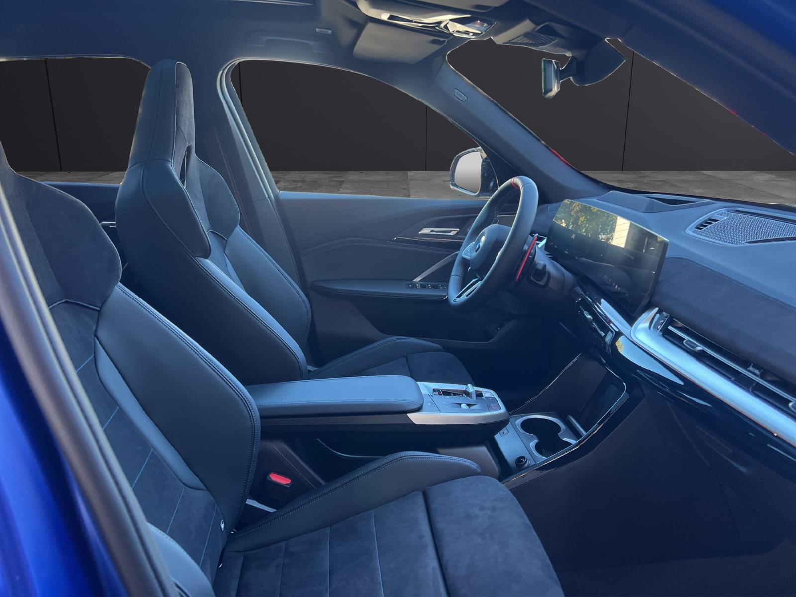 BMW X1 M35i-image-10