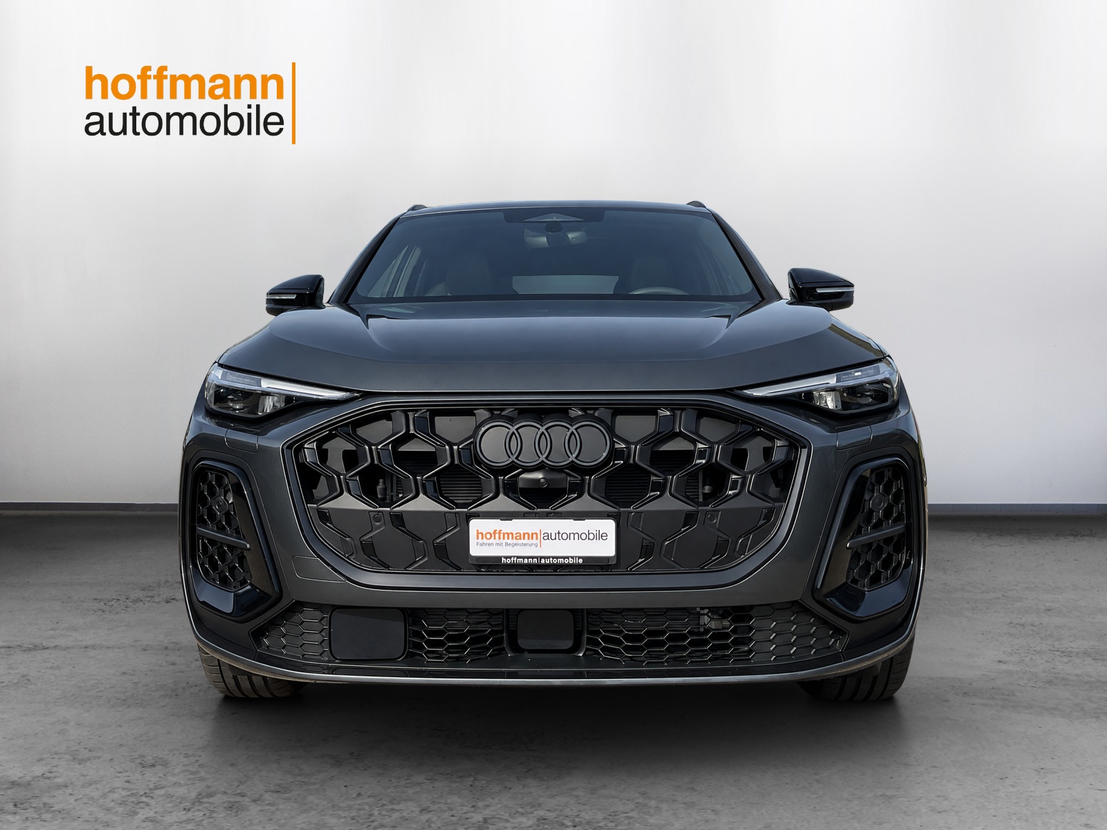 AUDI Q5 e-hybrid quattro 270 kW S-tronic-showroom-element-1