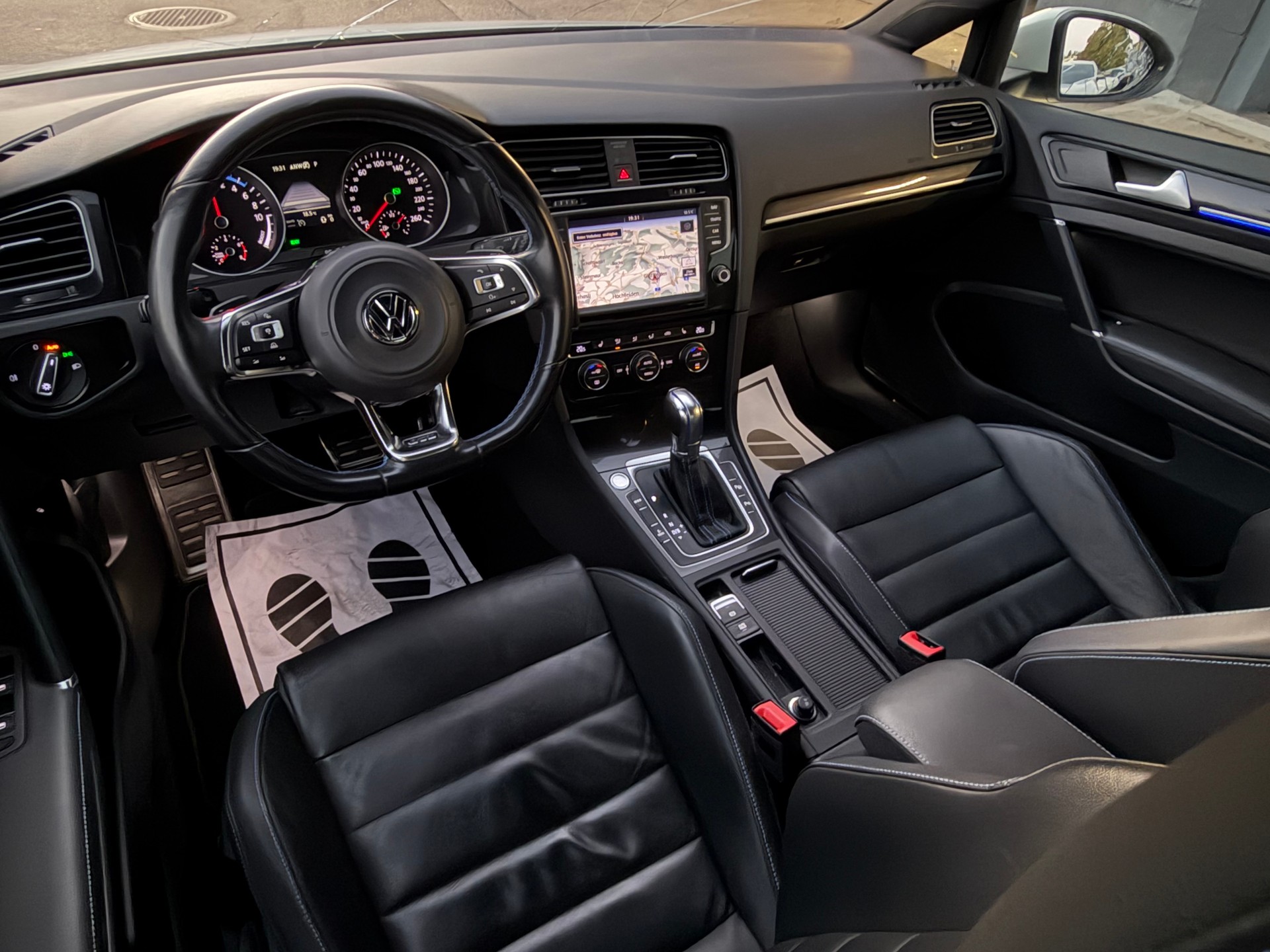 VW Golf 1.4 TSI GTE DSG-image-11